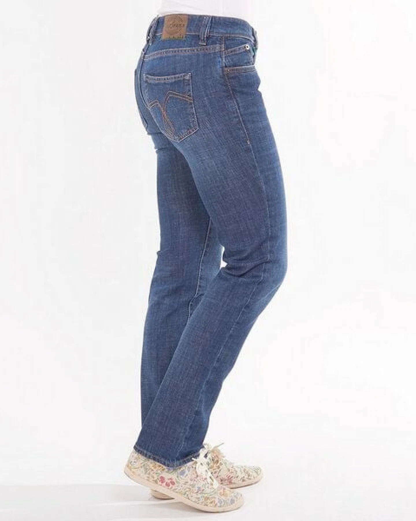 fairjeans Basic Jeans STRAIGHT WAVES, gerades Bein, jeansblau mit Waschung, mittelhoher Bund – Ansicht 3