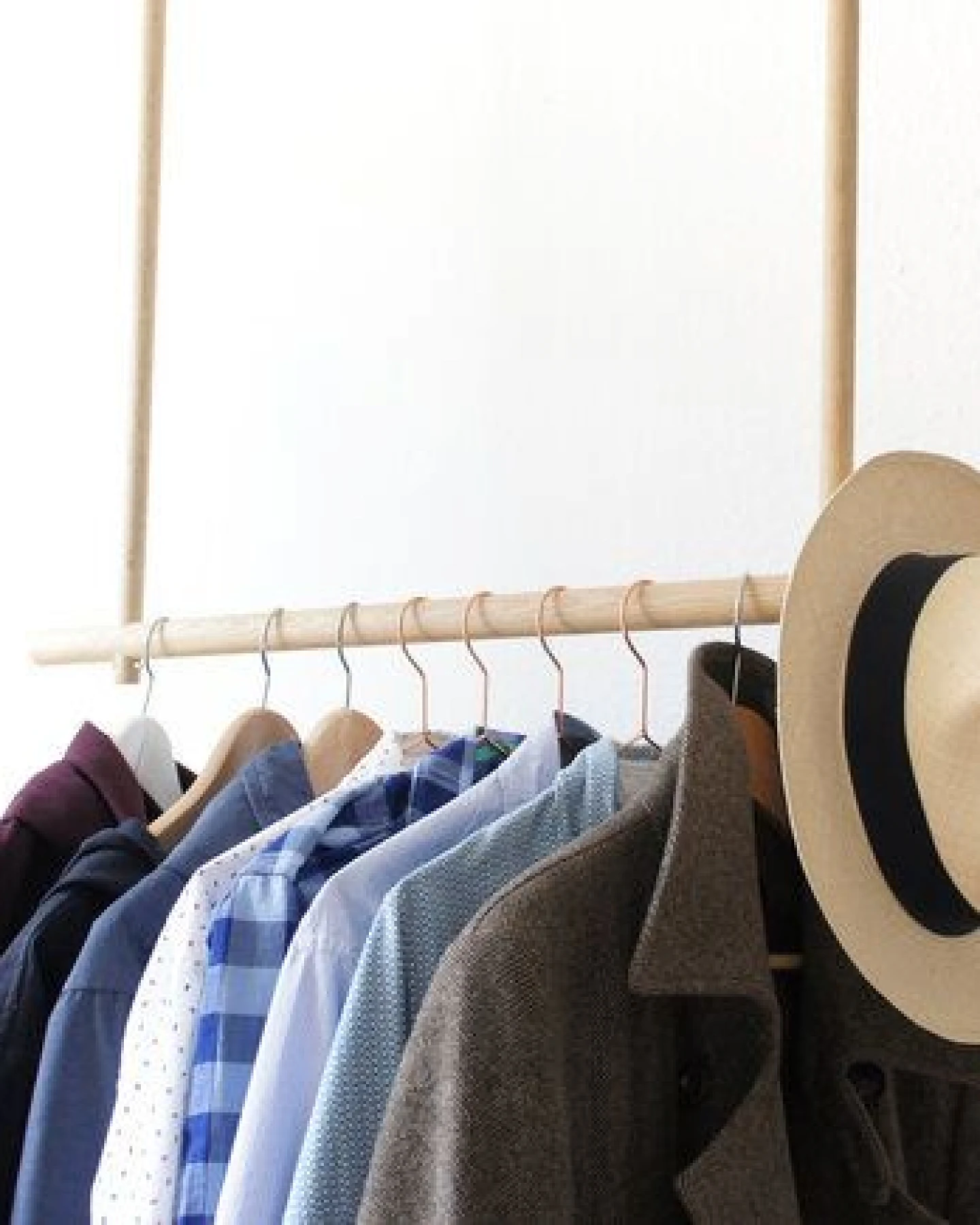 Calvill Oak Clothes Hanger - Garderobe aus Eiche – Ansicht 3