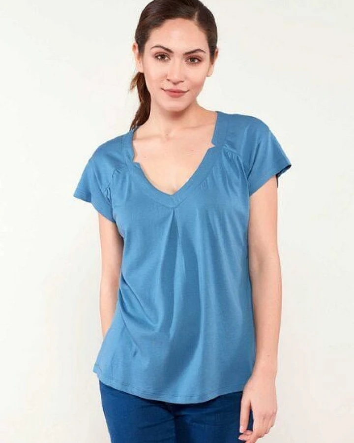 ORGANICATION T-shirt aus TENCEL und Baumwolle mit längerem Rückenteil