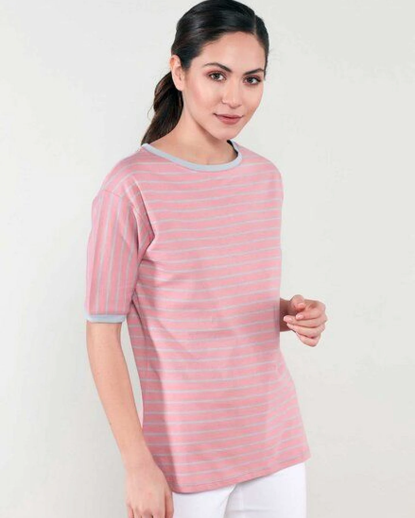 ORGANICATION Gestreiftes Rundhals 1/2 Arm T-Shirt aus Bio-Baumwolle – Ansicht 3
