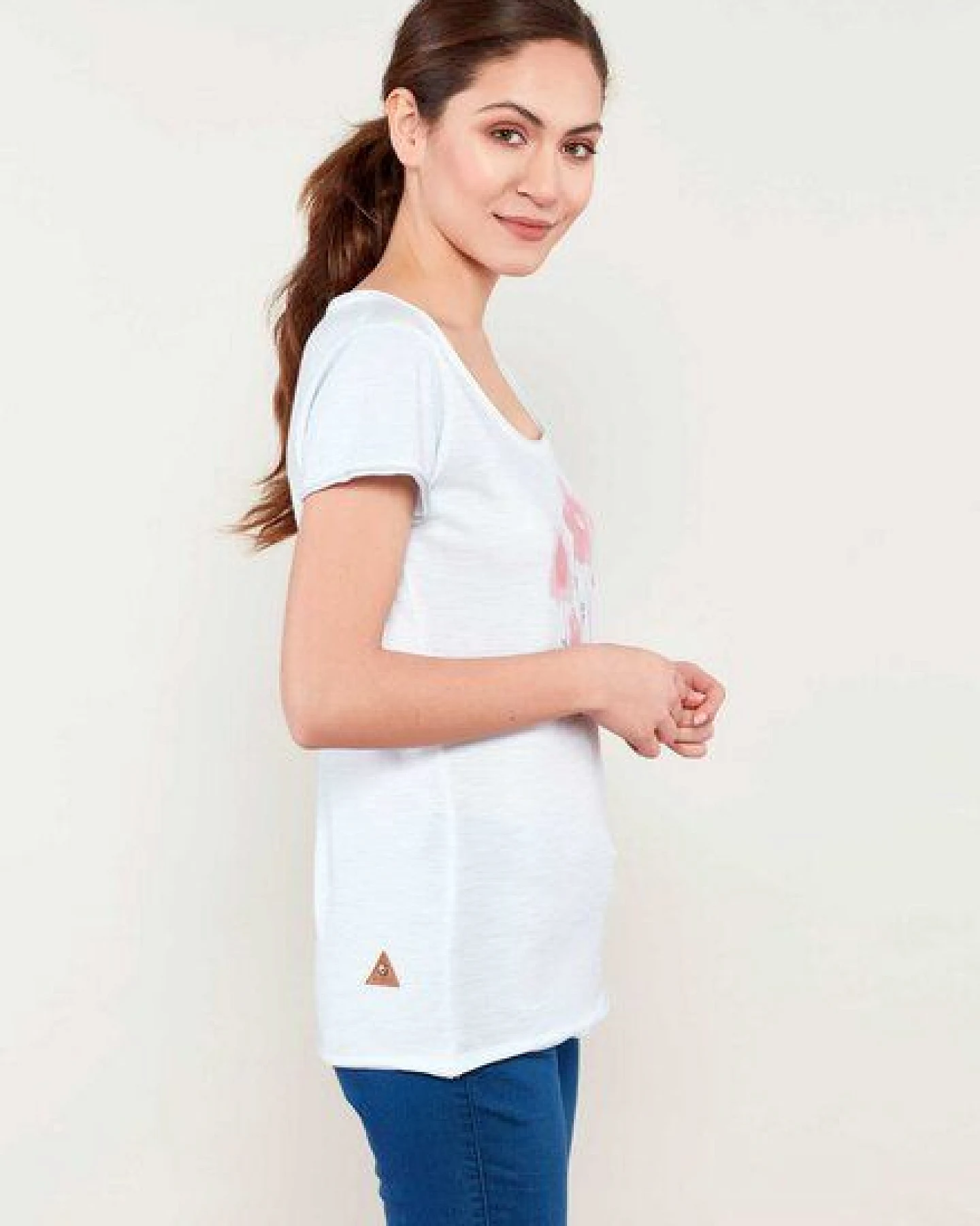 ORGANICATION Bedrucktes T-Shirt aus Bio-Baumwolle mit Blumen Motive – Ansicht 2