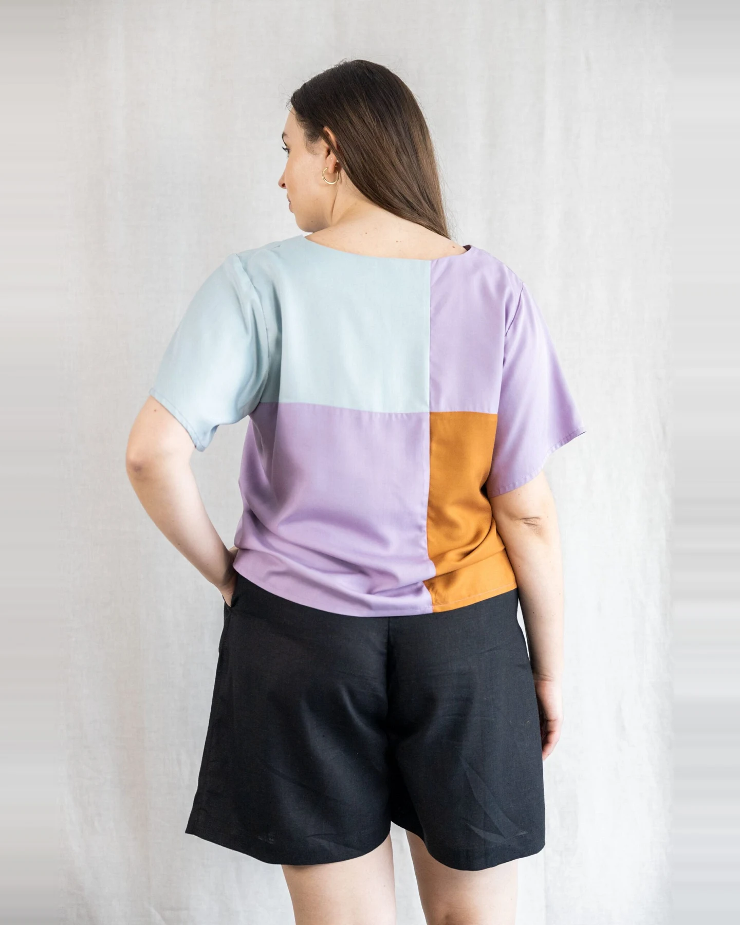 Jyoti - Fair Works Damen vegan Oberteil Sarala Colorblock – Ansicht 2