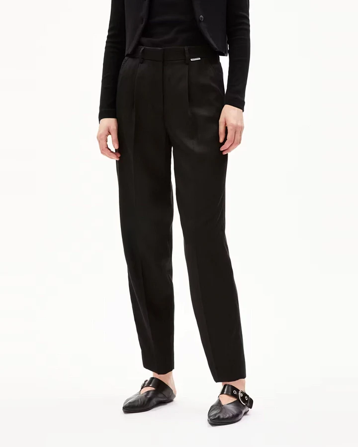 Hose Sandrinaa Tapered