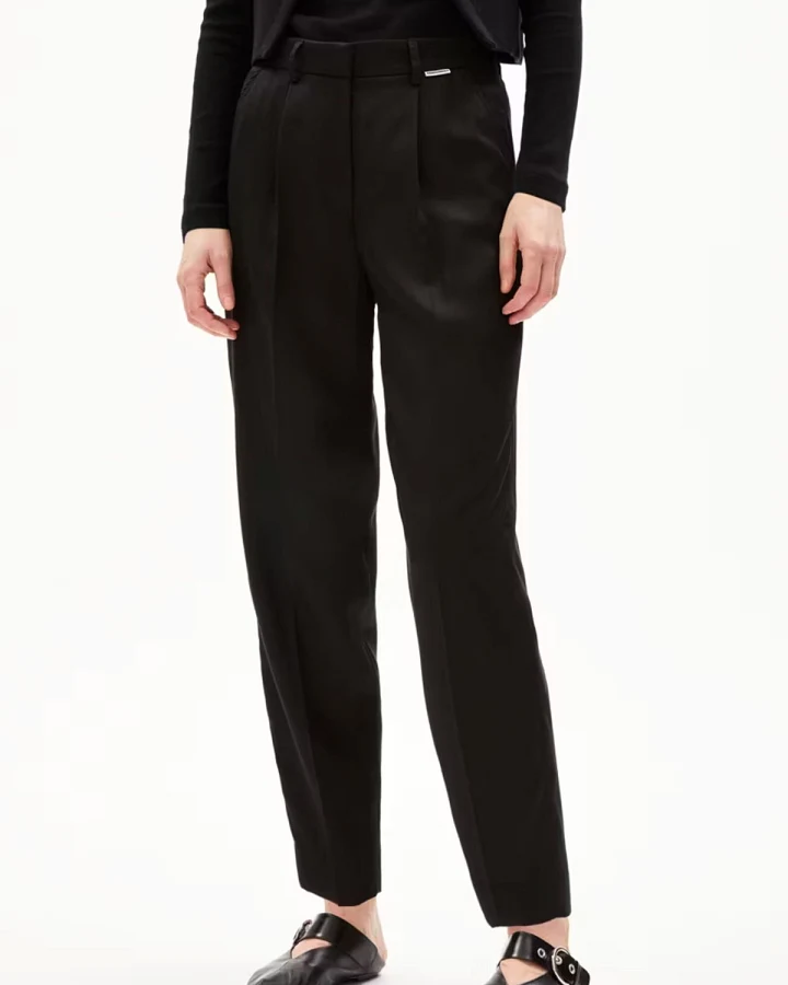 Hose Sandrinaa Tapered