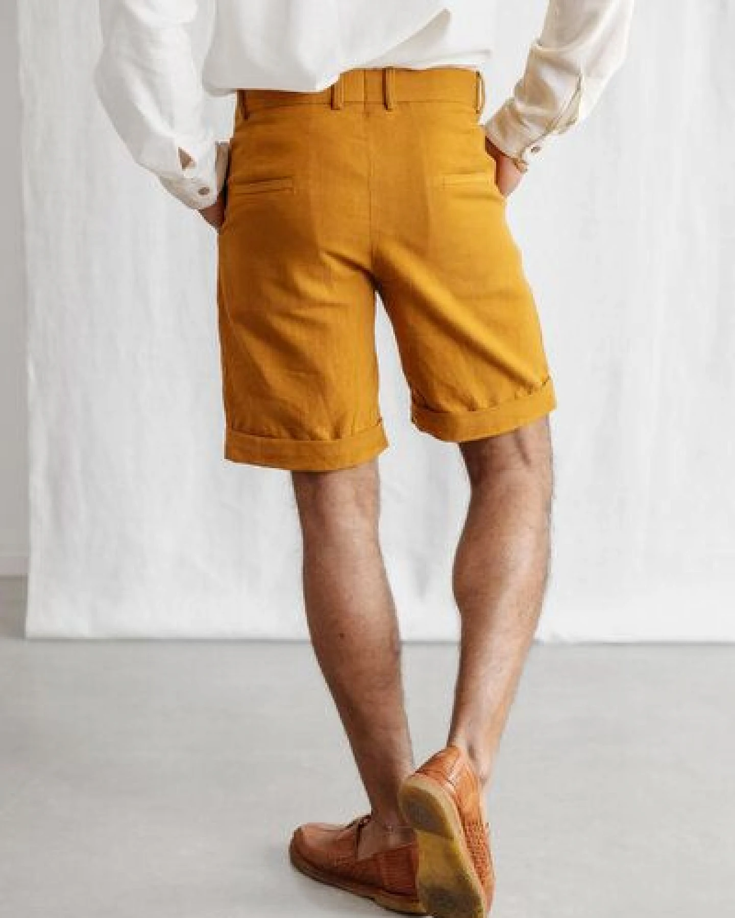 Jyoti - Fair Works Bio-Baumwoll Shorts Neem – Ansicht 4
