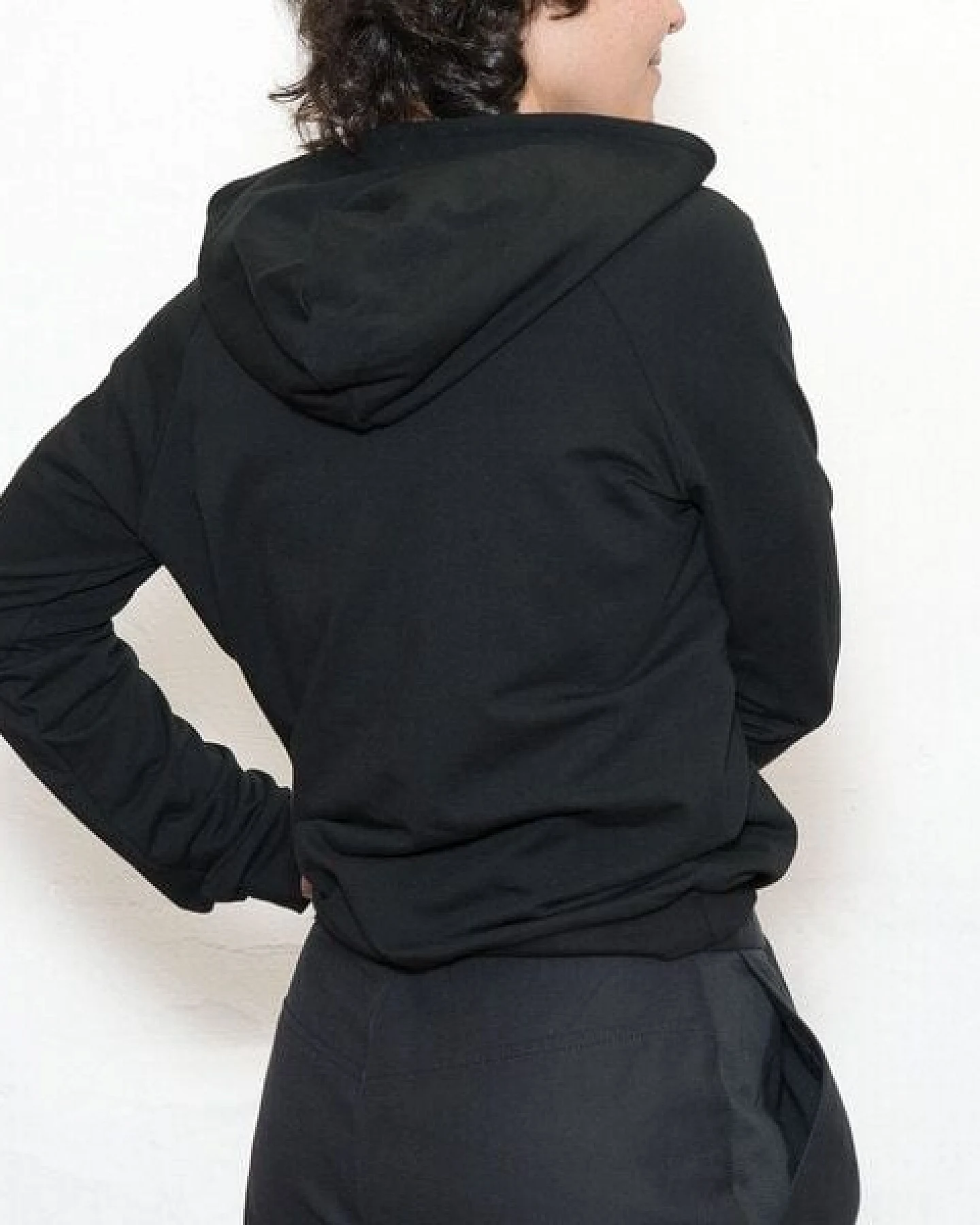 KOLO Berlin Hoodie Jas aus Bio-Baumwolle - schwarz - unisex – Ansicht 2