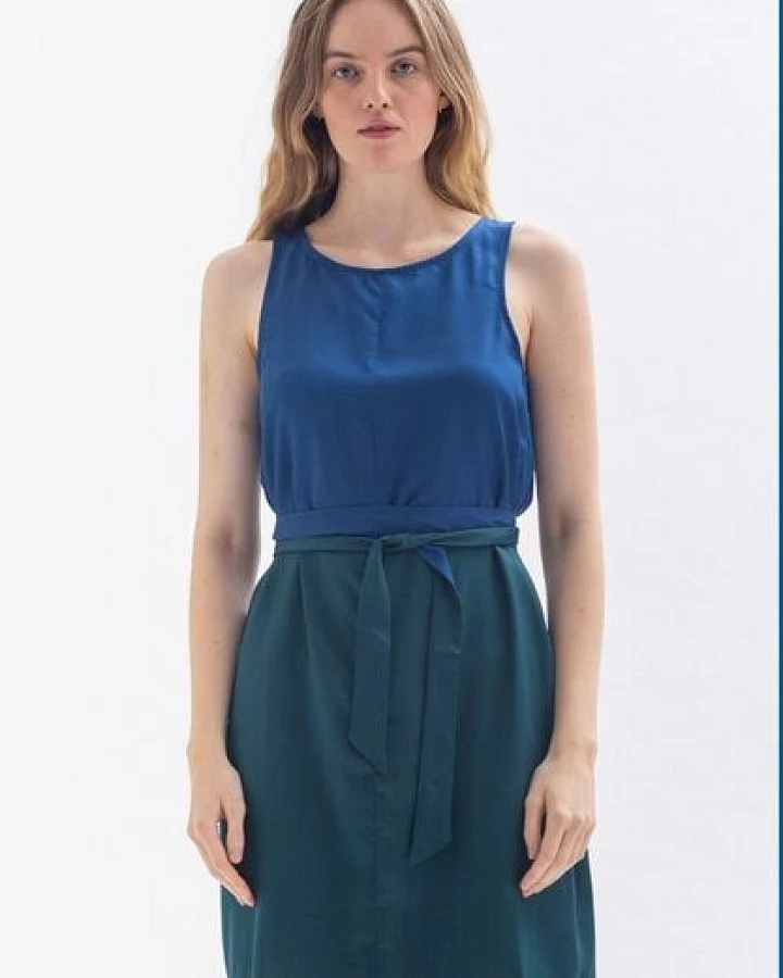 Studio Hertzberg Tulpinaa Kleid blau grün