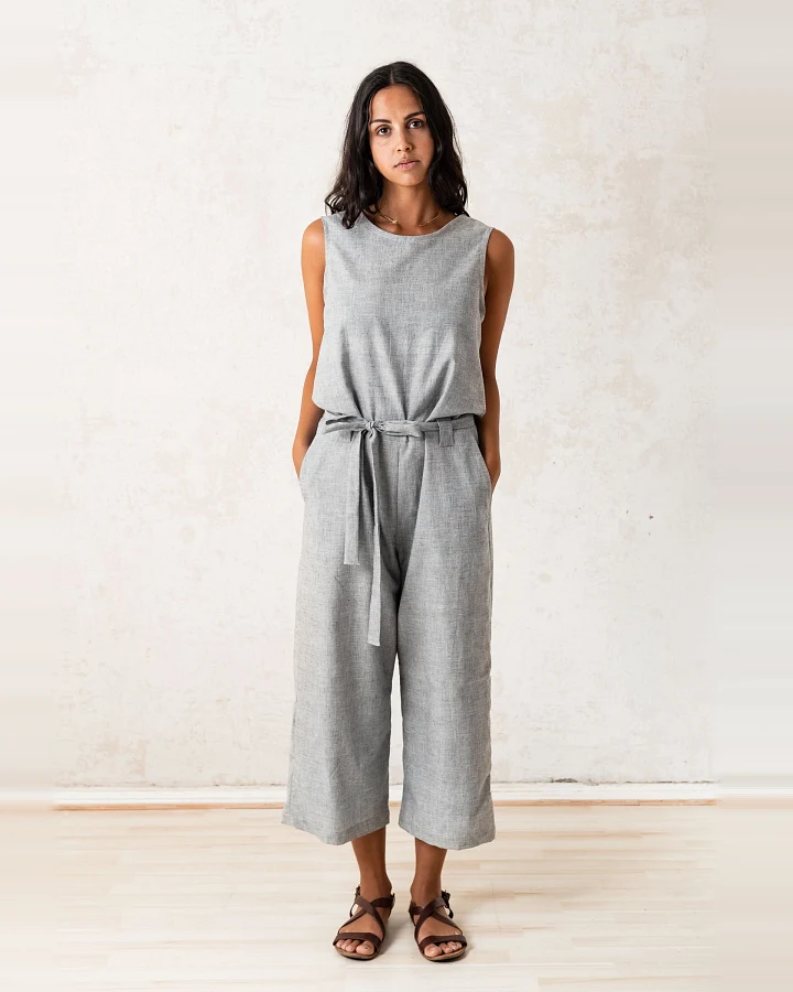 Jyoti Fair Works Damen vegan Jumpsuit Jalina Hellgrau