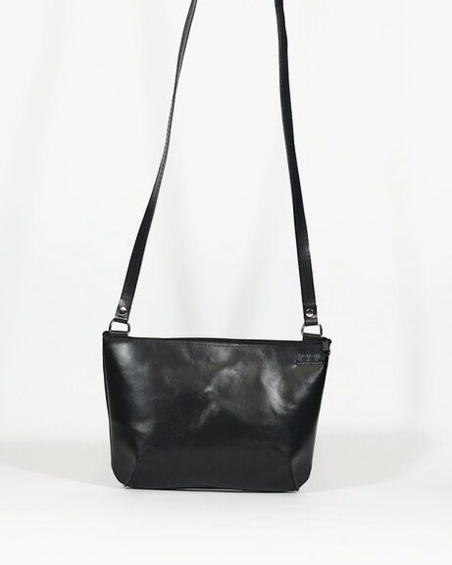 monday market Ledertasche Lea – Ansicht 3