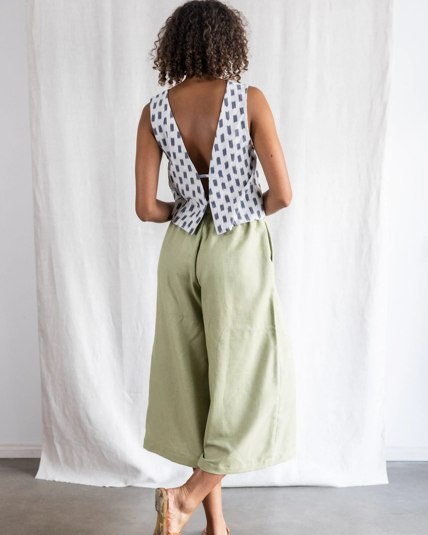Jyoti Fair Works Damen vegan Culotte Padma Lindgrün – Ansicht 2