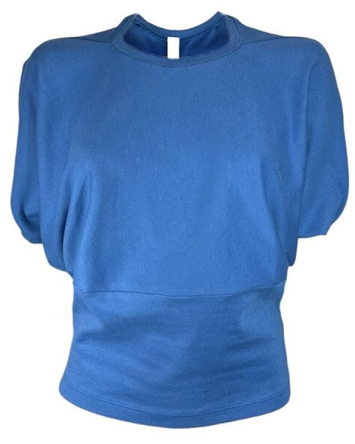 Blau