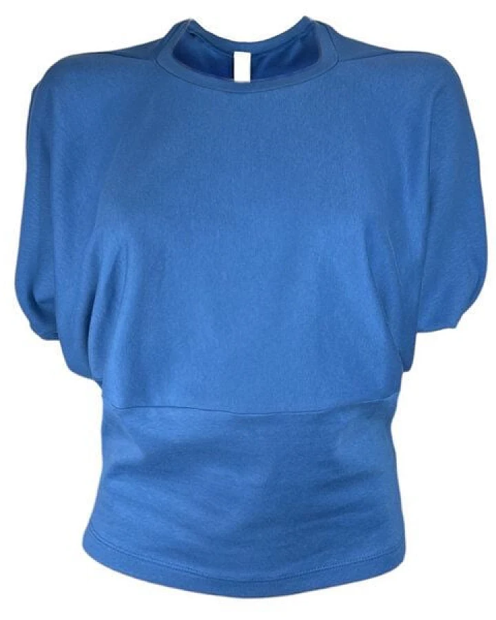 Blau