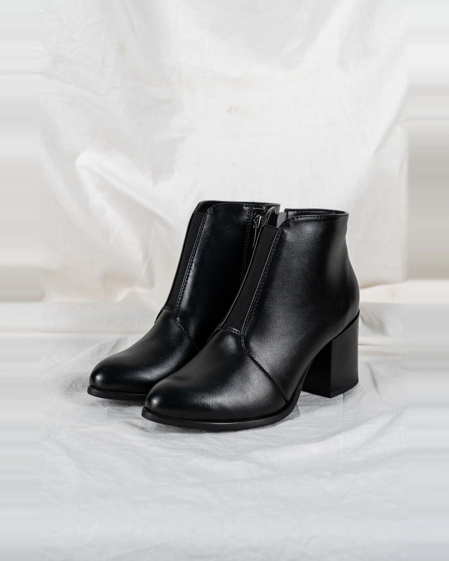 AGAZI Damen vegan Stiefel Hana Schwarz – Ansicht 2