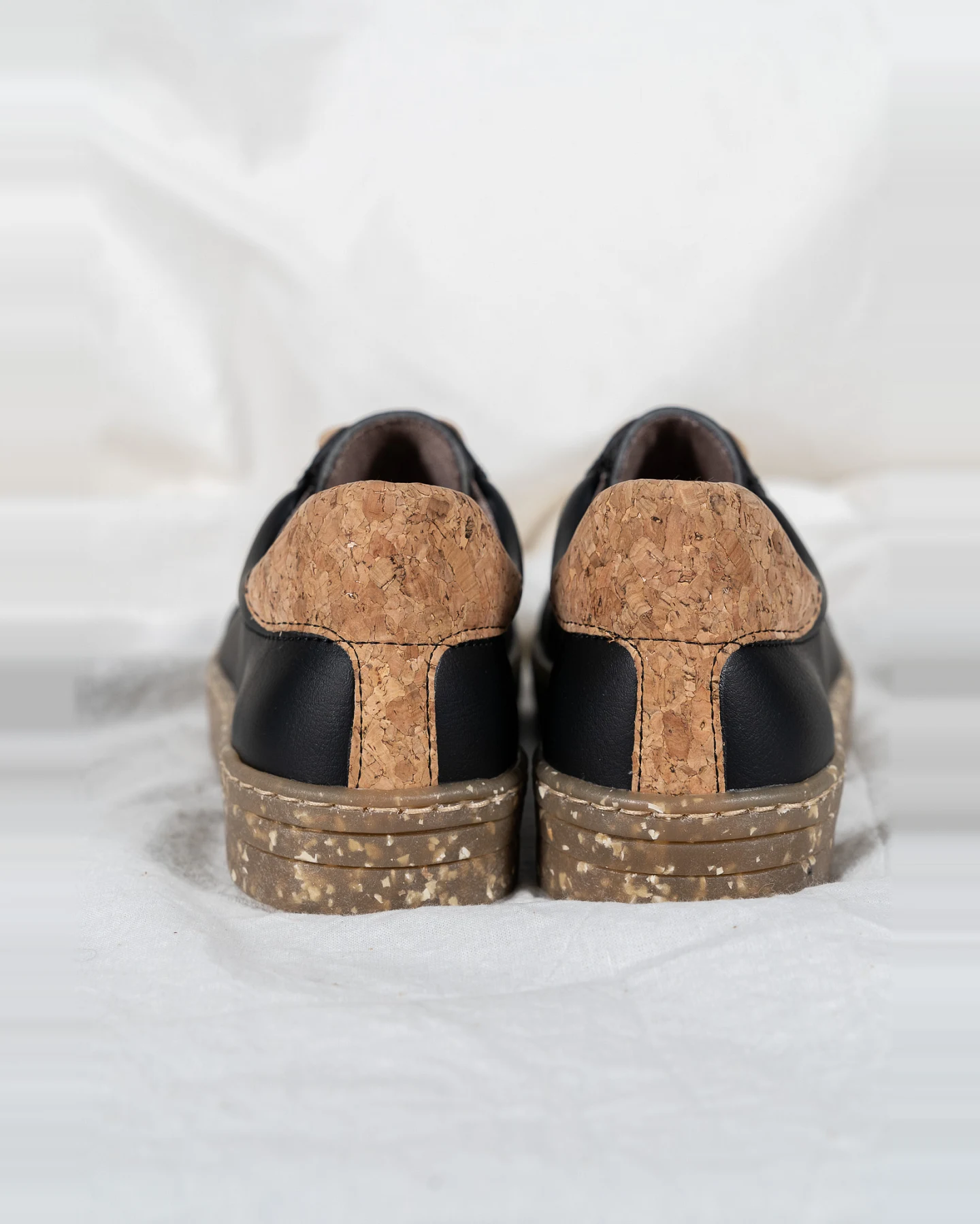 AGAZI Damen vegan Sneaker Dori Schwarz – Ansicht 2