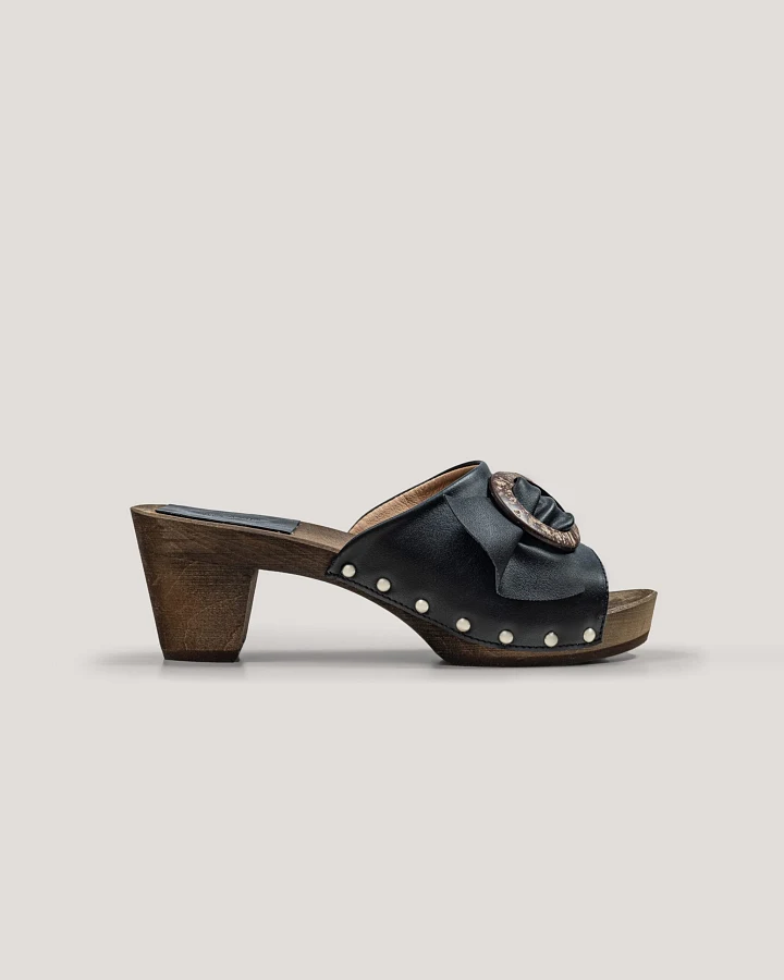 AGAZI Damen vegan Clogs Kokosnuss Schüchtern Veganes Öko-Leder Schwarz