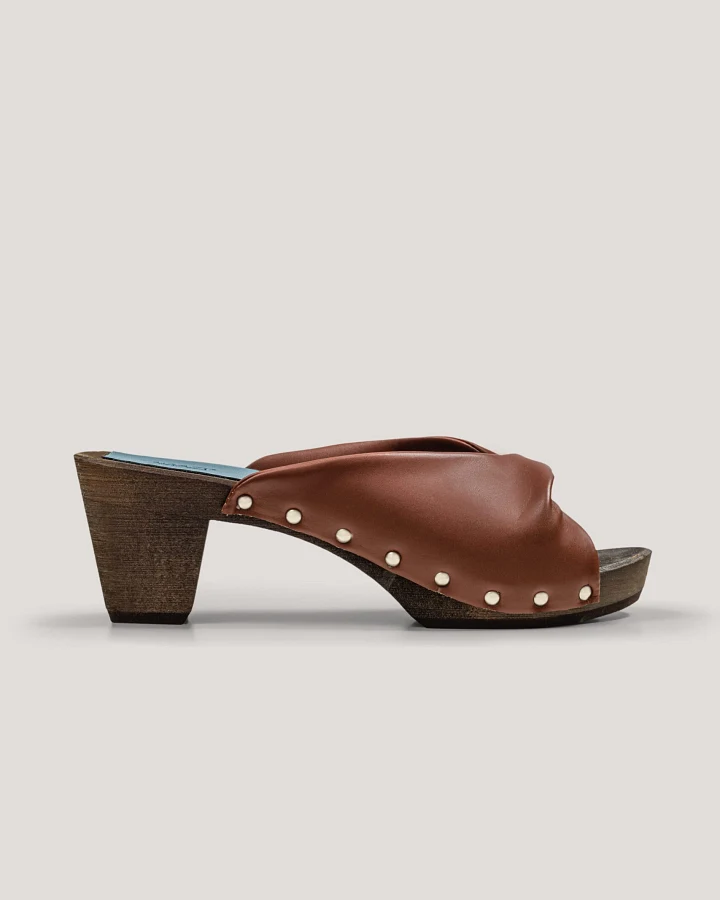 AGAZI Damen vegan Clogs All That She Wants! Veganes Öko-Leder Karamell