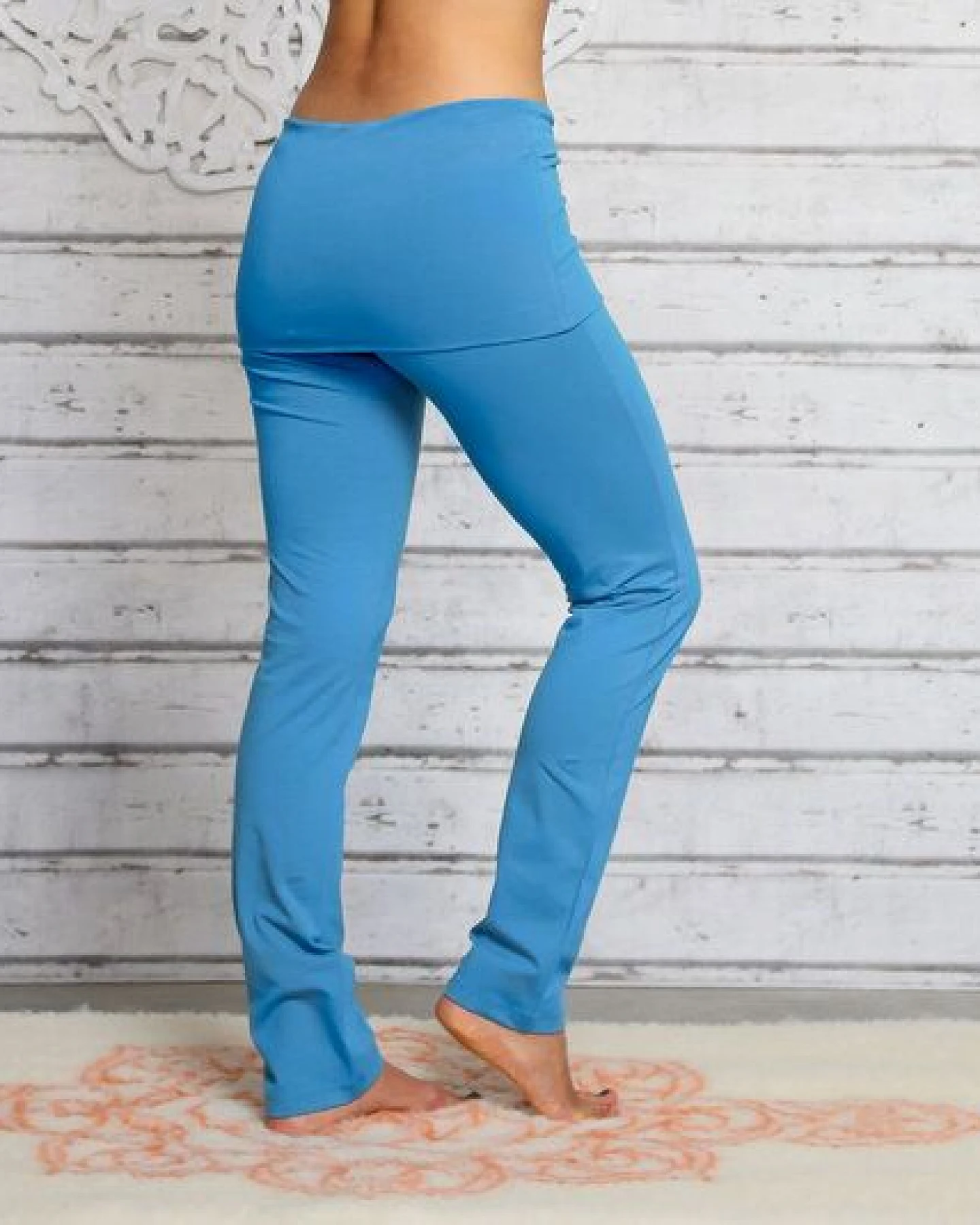 The Spirit of OM Yogahose mit breitem Rockbund aloha-blau – Ansicht 2