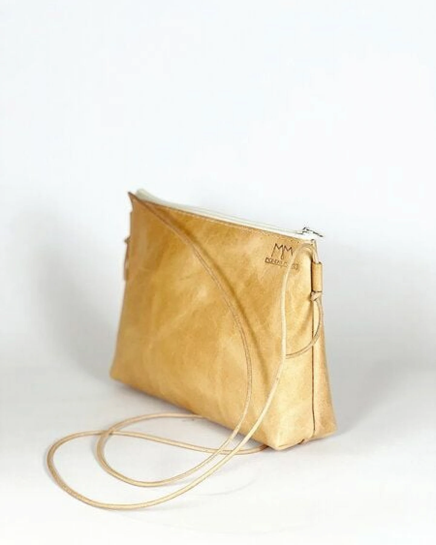 monday market Ledertasche Stine – Ansicht 4