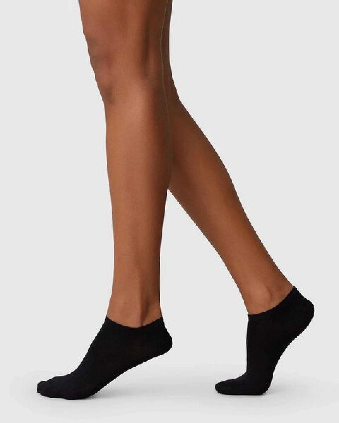 Swedish Stockings Sneaker Socken - SARA PREMIUM 70den – Ansicht 4