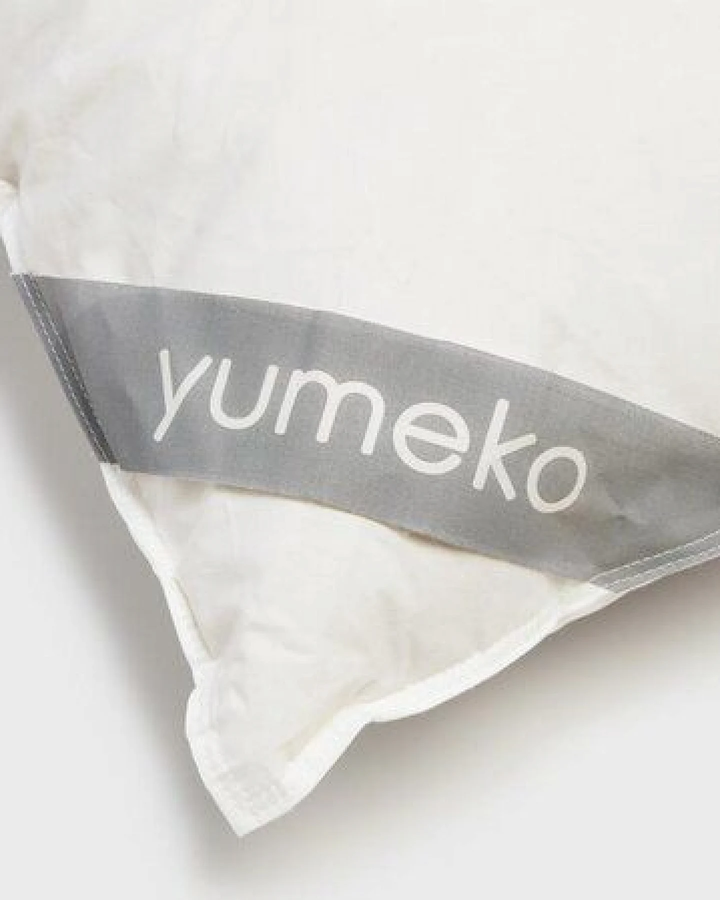 Kissen 40x80 Weich "Yumeko" aus Daunen Deluxe – Ansicht 3