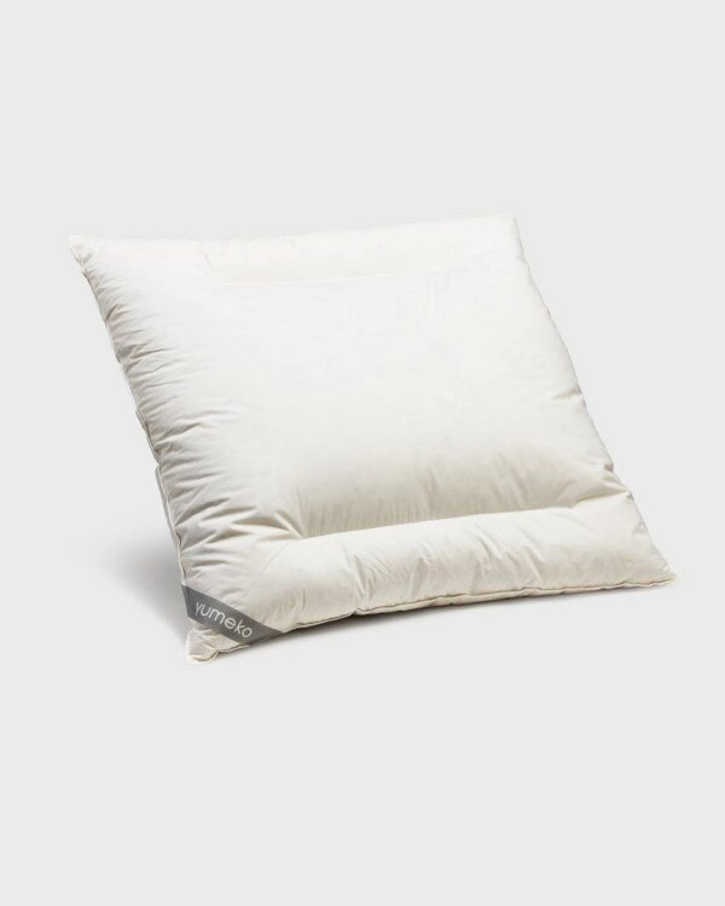 Kissen 80x80 Weich "Yumeko" aus Daunen Deluxe – Ansicht 2
