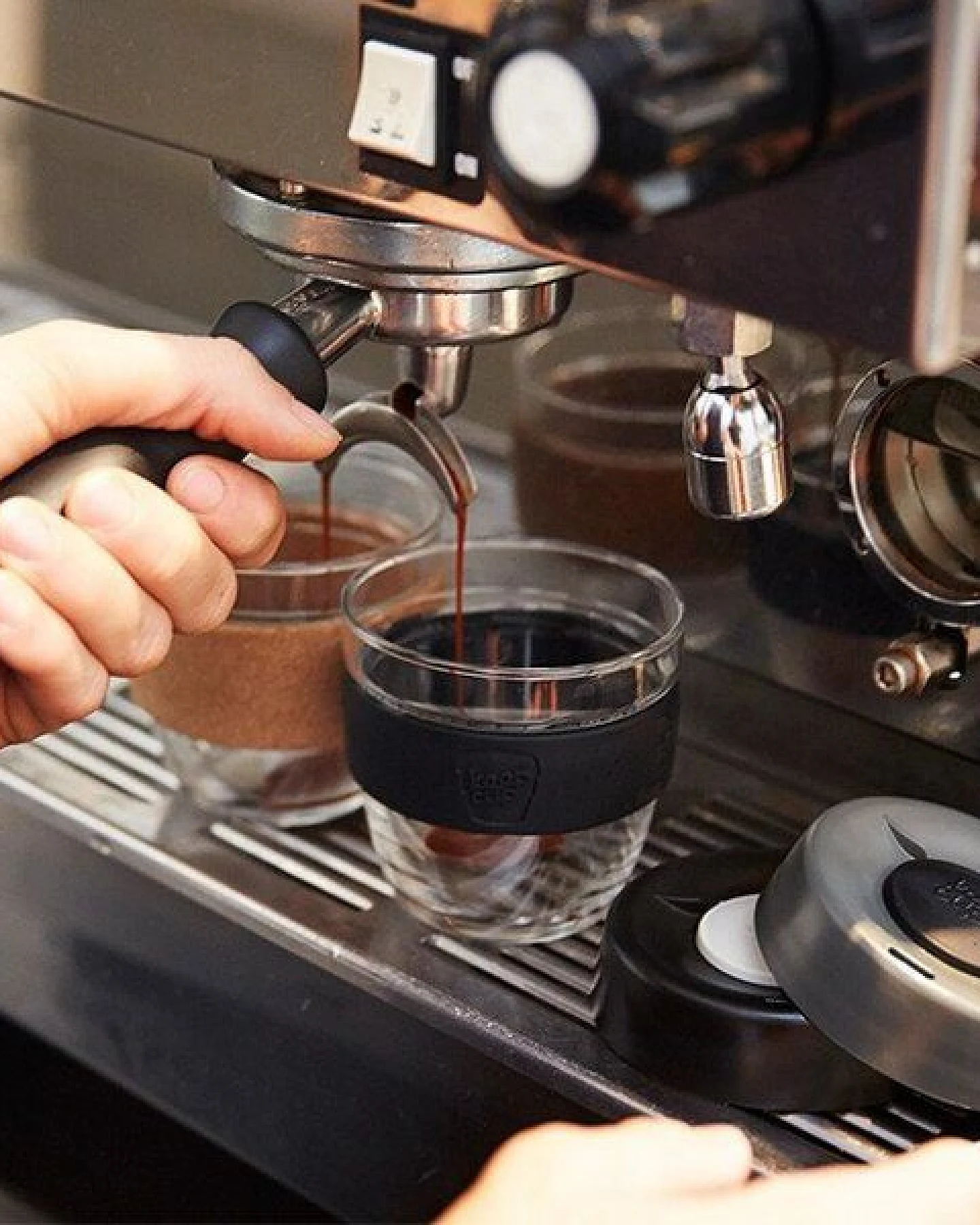 Black KeepCup Geschenkverpackung – Ansicht 2