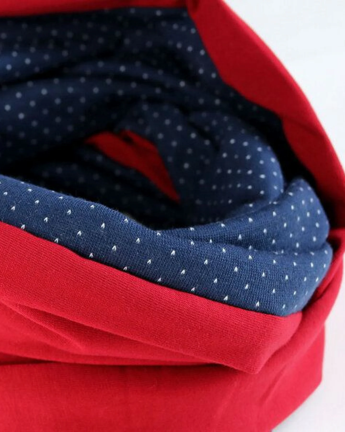 GARY MASH Strick-Jacquard Loop Navy-Rot – Ansicht 2