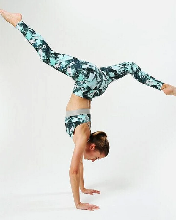 Ambiletics Yoga Leggings – TROPICAL TENSION