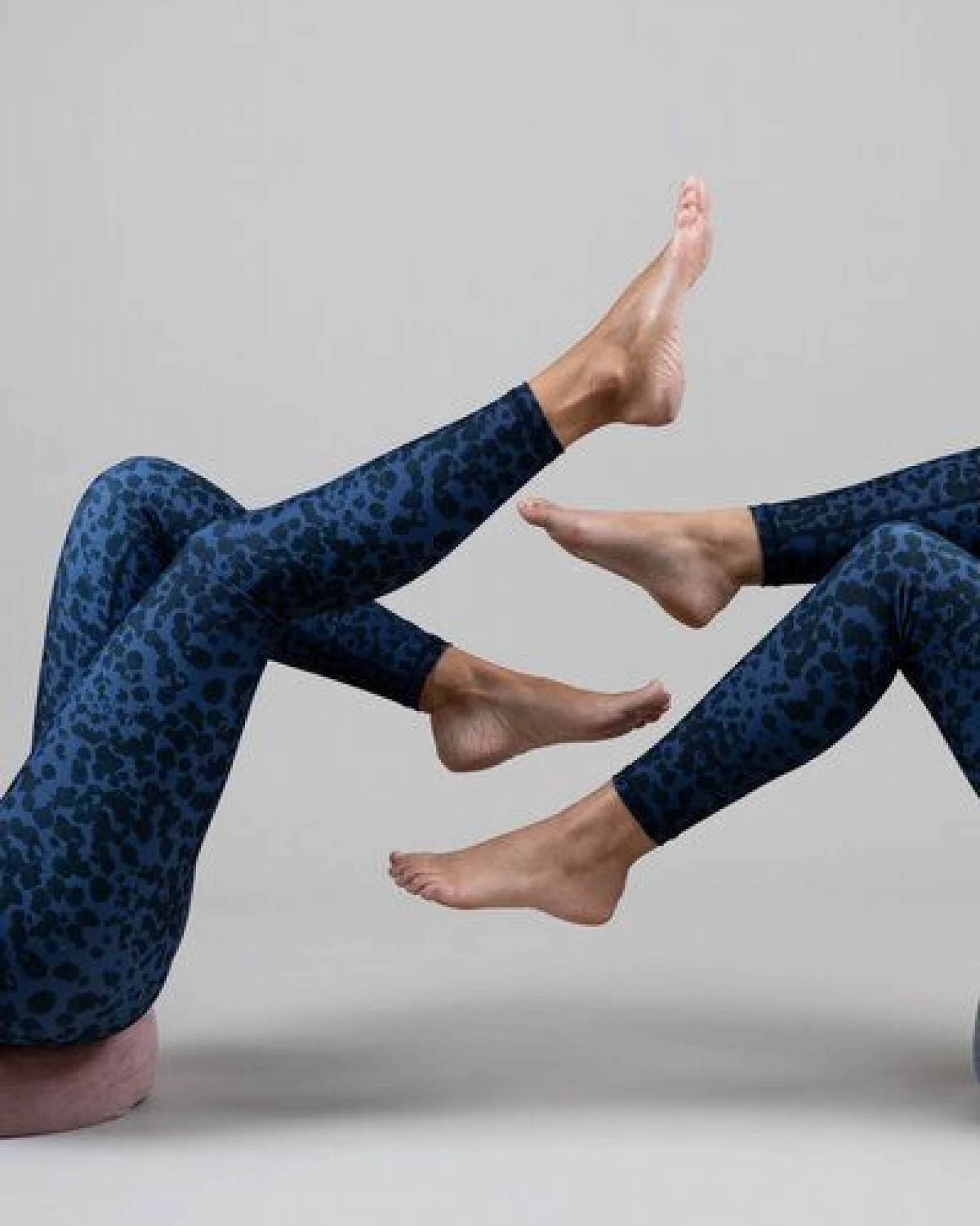 Ambiletics Yoga Leggings – LEOPARD – Ansicht 2