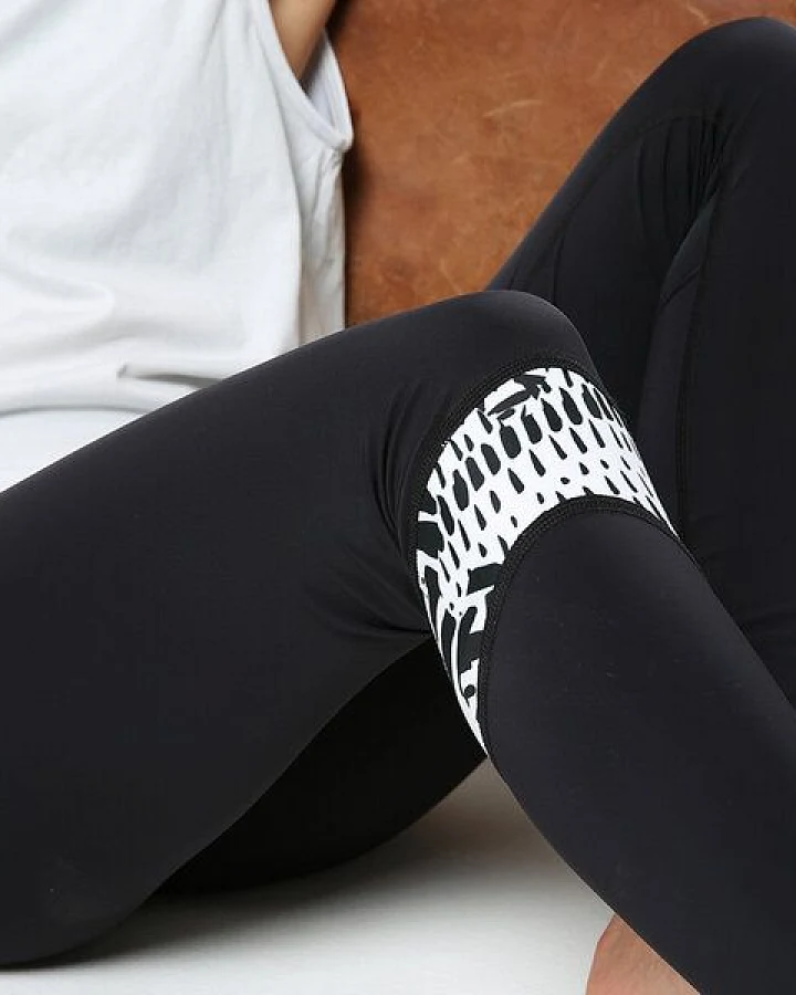 Ambiletics Yoga Leggings – Power Leggings Zebra Zoom