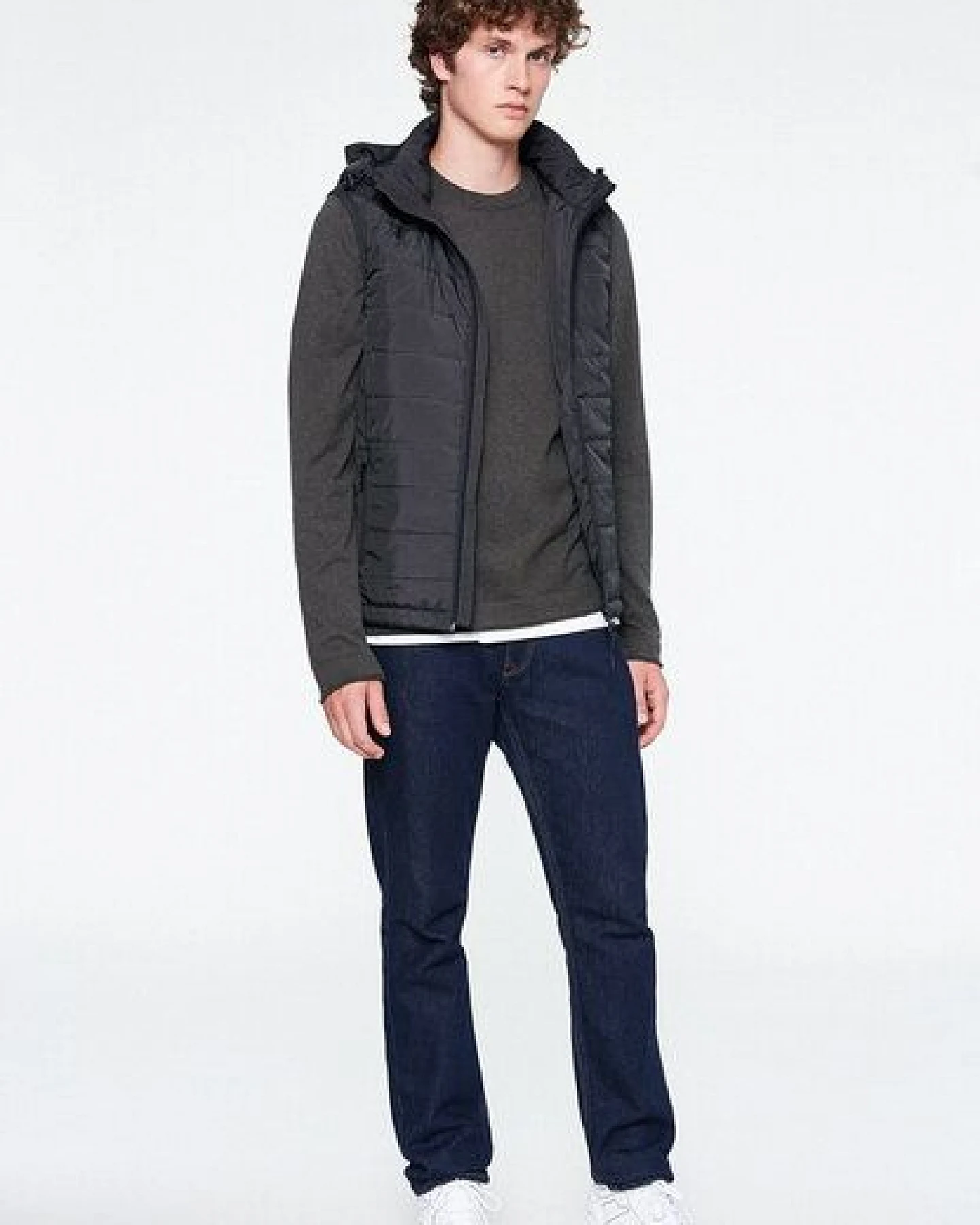ARMEDANGELS MIKA - Herren Steppweste aus recycled Polyester – Ansicht 4