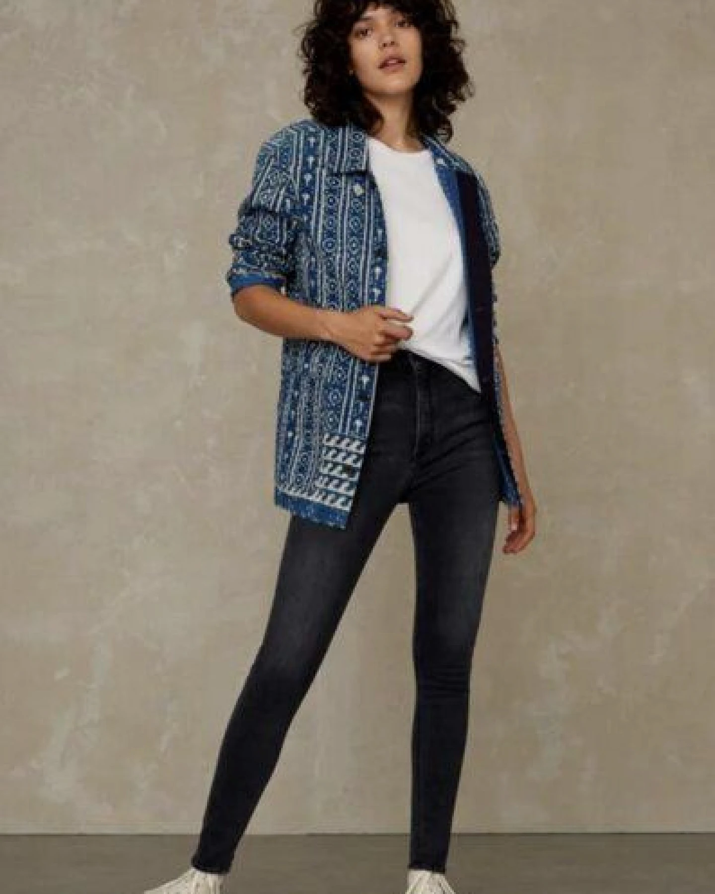 Kings Of Indigo Jeans - Christina High – Ansicht 2