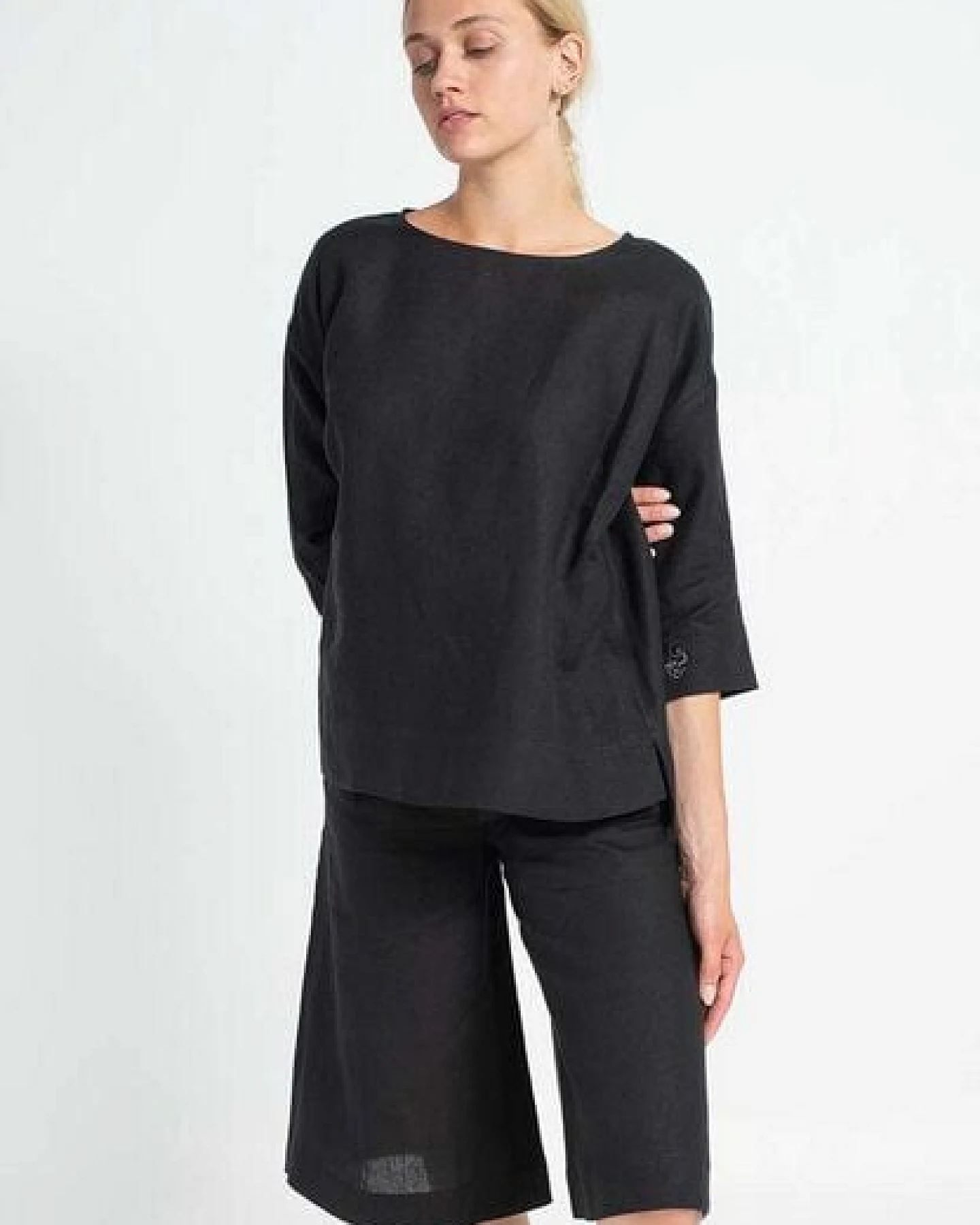 Alma & Lovis Blusenshirt aus Leinen – Ansicht 4