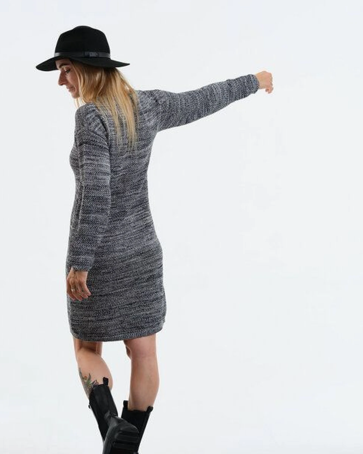 GARY MASH Strickkleid Lake Alma aus Biobaumwolle – Ansicht 2