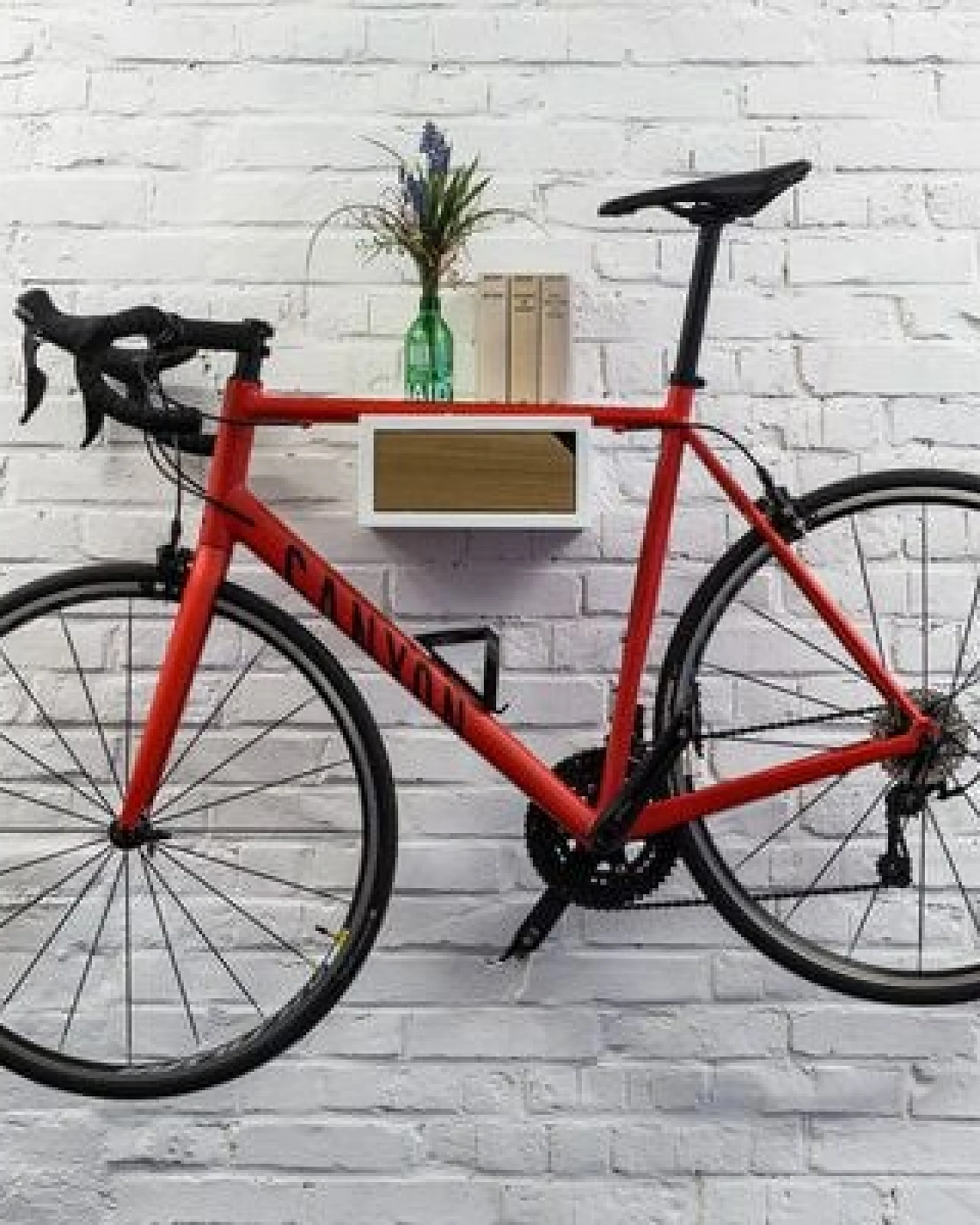 Bicycledudes Fahrrad Wandhalterung "FRITZ" aus nachhaltigem Holz – Ansicht 3