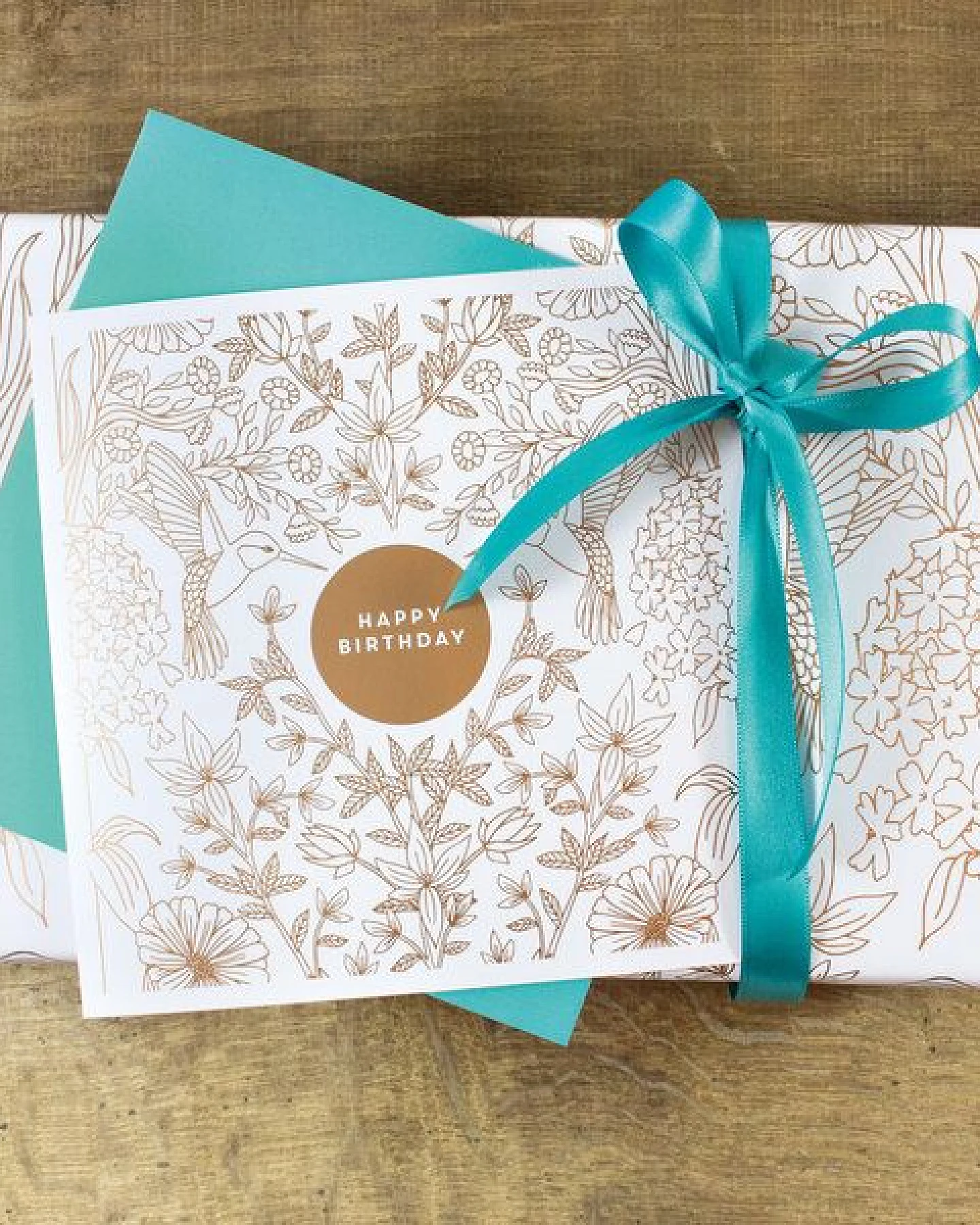 Bow & Hummingbird Grußkarte Happy Birthday – Ansicht 2