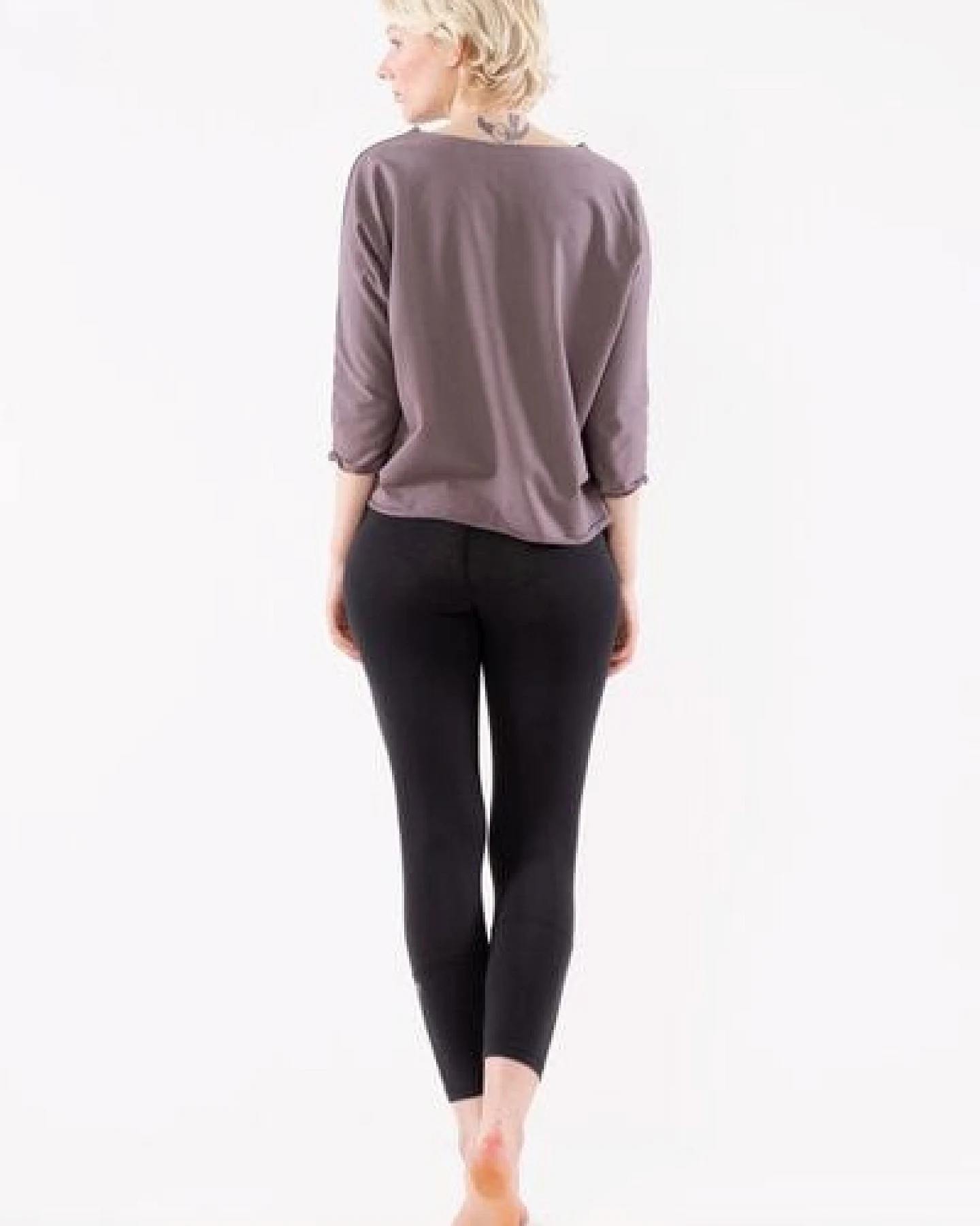 YOIQI Sweater aus biologischer Baumwolle – Ansicht 3