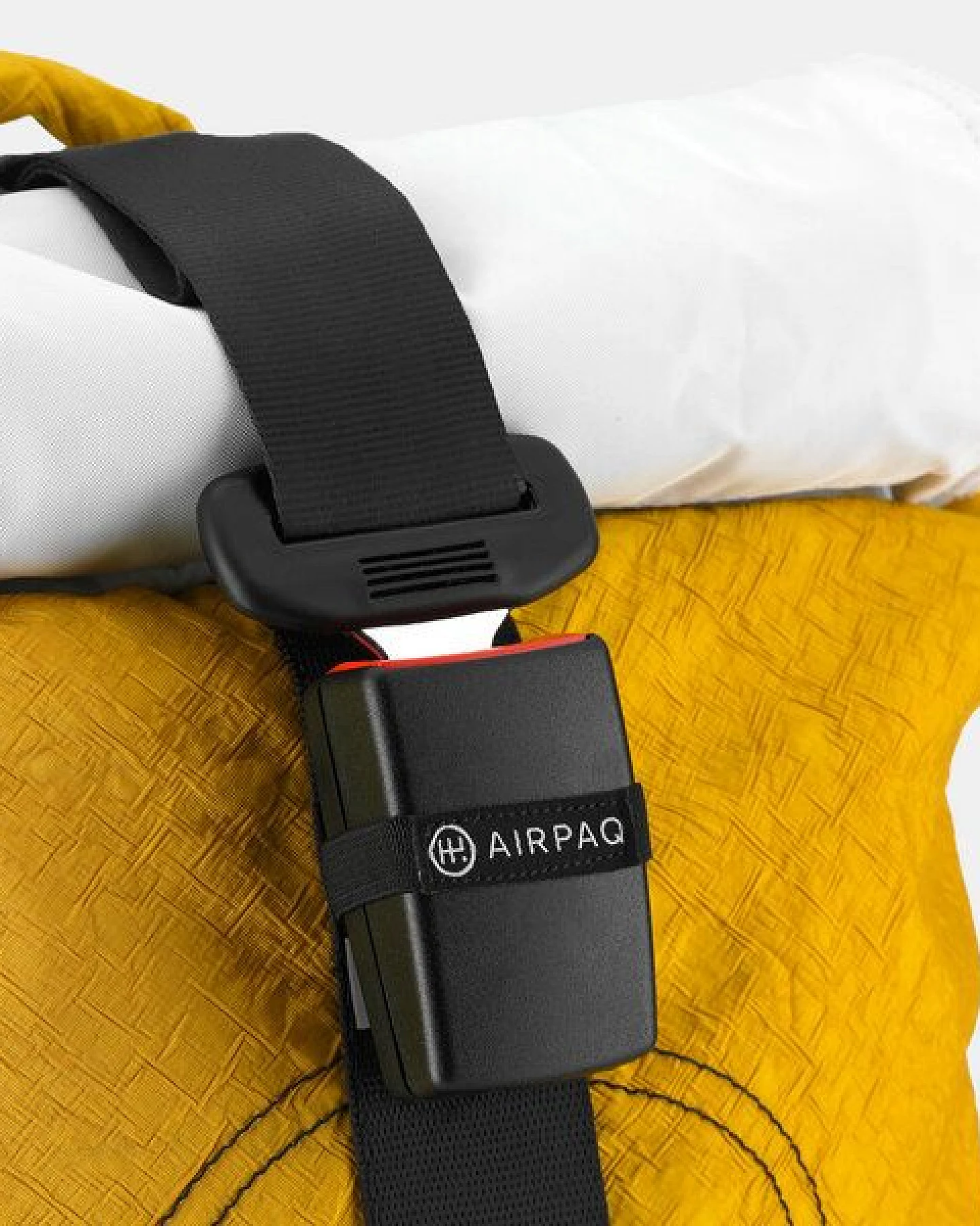 Airpaq Rucksack aus Autoschrott – Ansicht 2