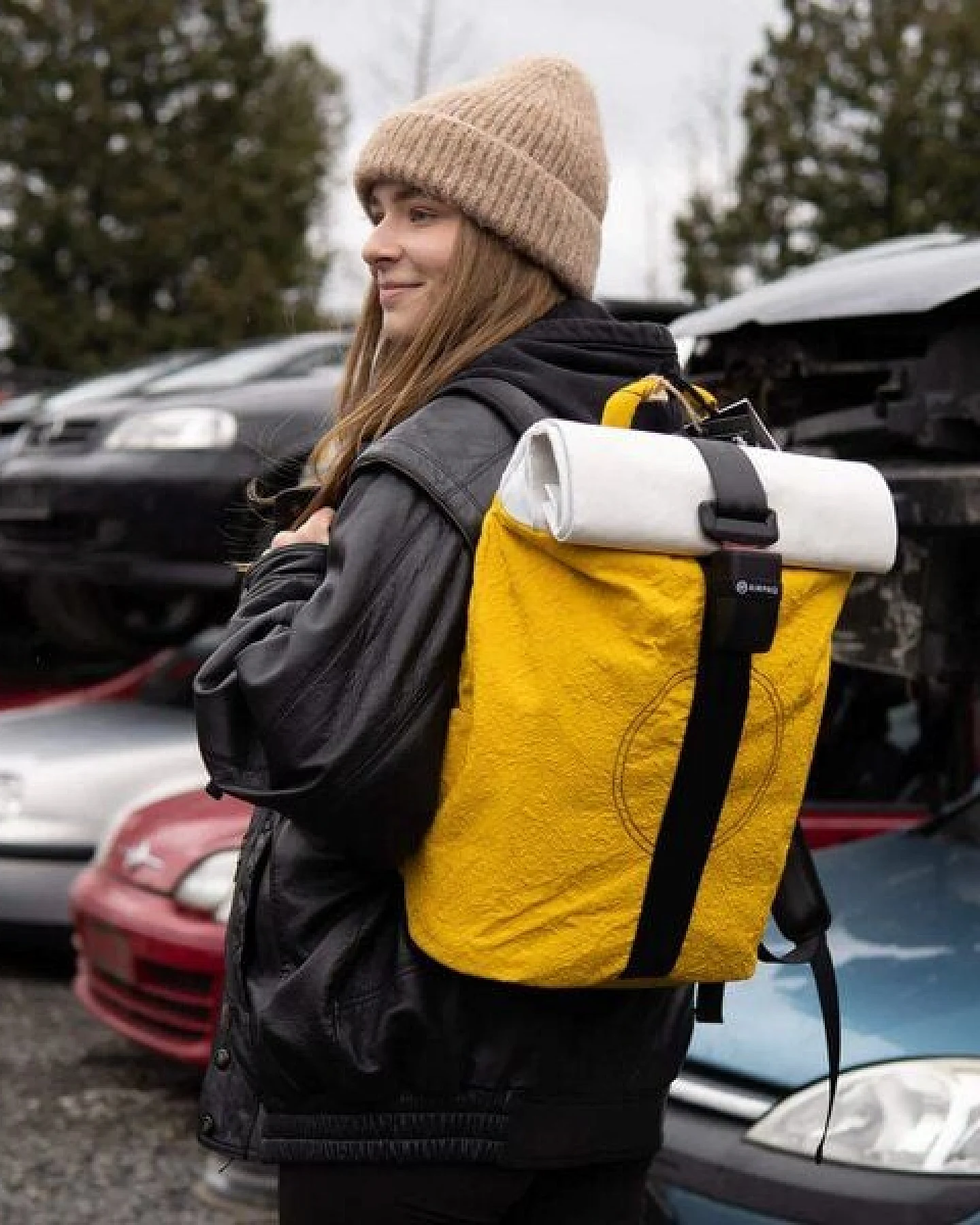 Airpaq Rucksack aus Autoschrott – Ansicht 3
