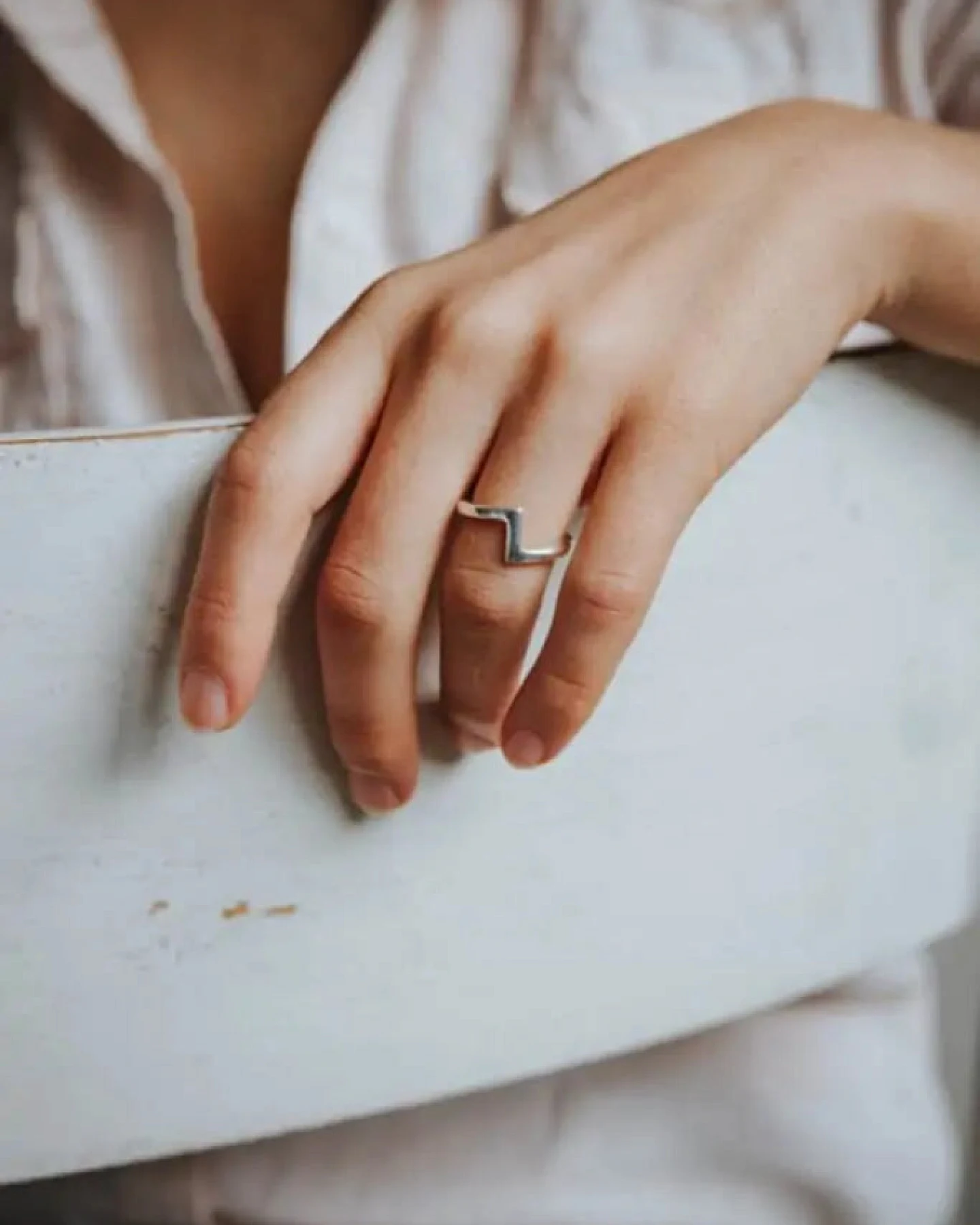 Jyoti - Fair Works Damen vegan Ring Loni Silber – Ansicht 2