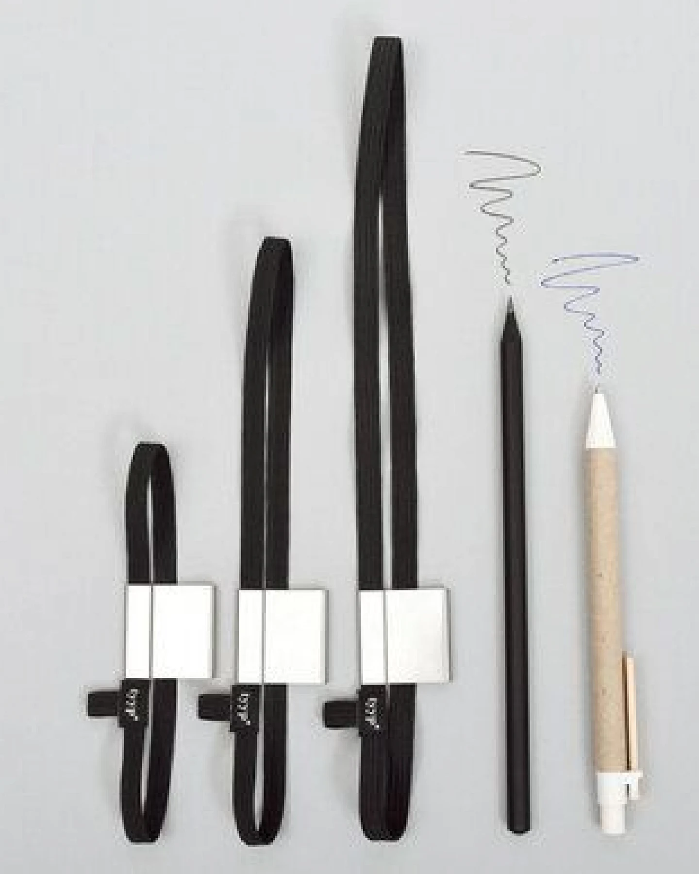 tyyp Stifthalter & Gummiband (Stiftschlaufe pen loop) - Schwarz – Ansicht 3