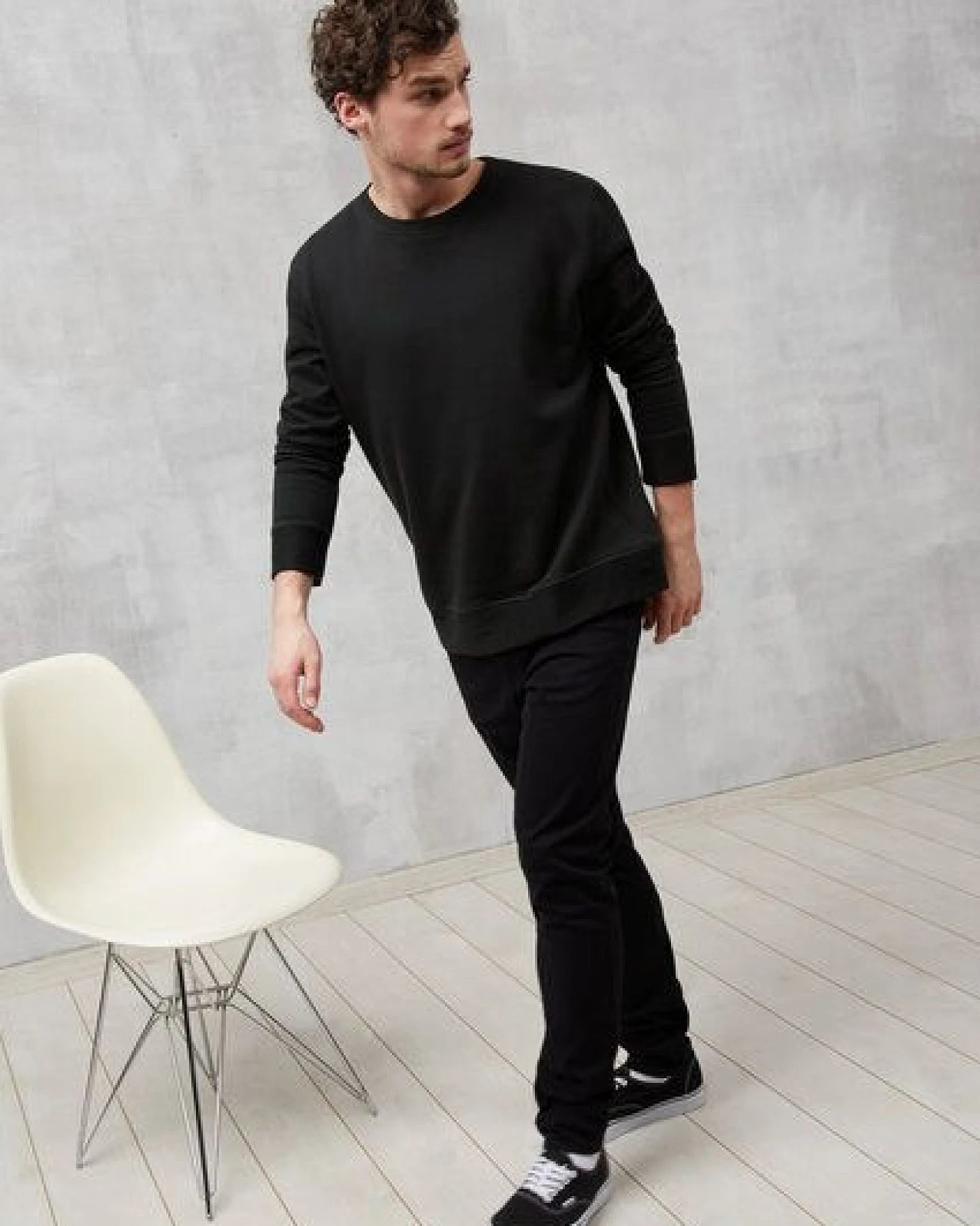 recolution Sweatshirt #ALLBLACK – Ansicht 2
