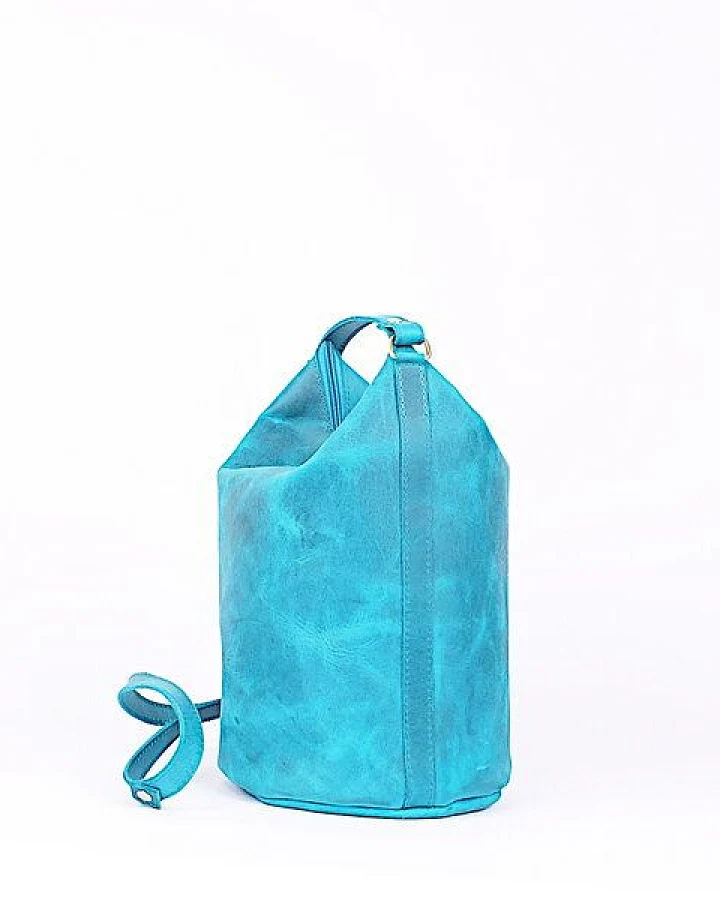 Blau