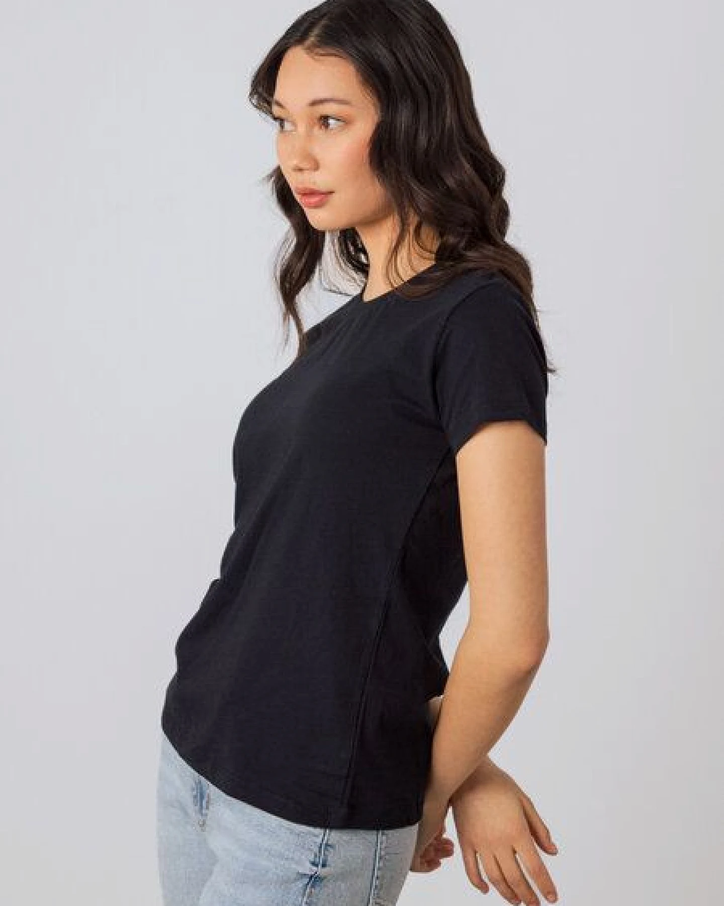 Honest Basics Damen Basic T-Shirt aus Bio- und recycelter Baumwolle – Ansicht 3