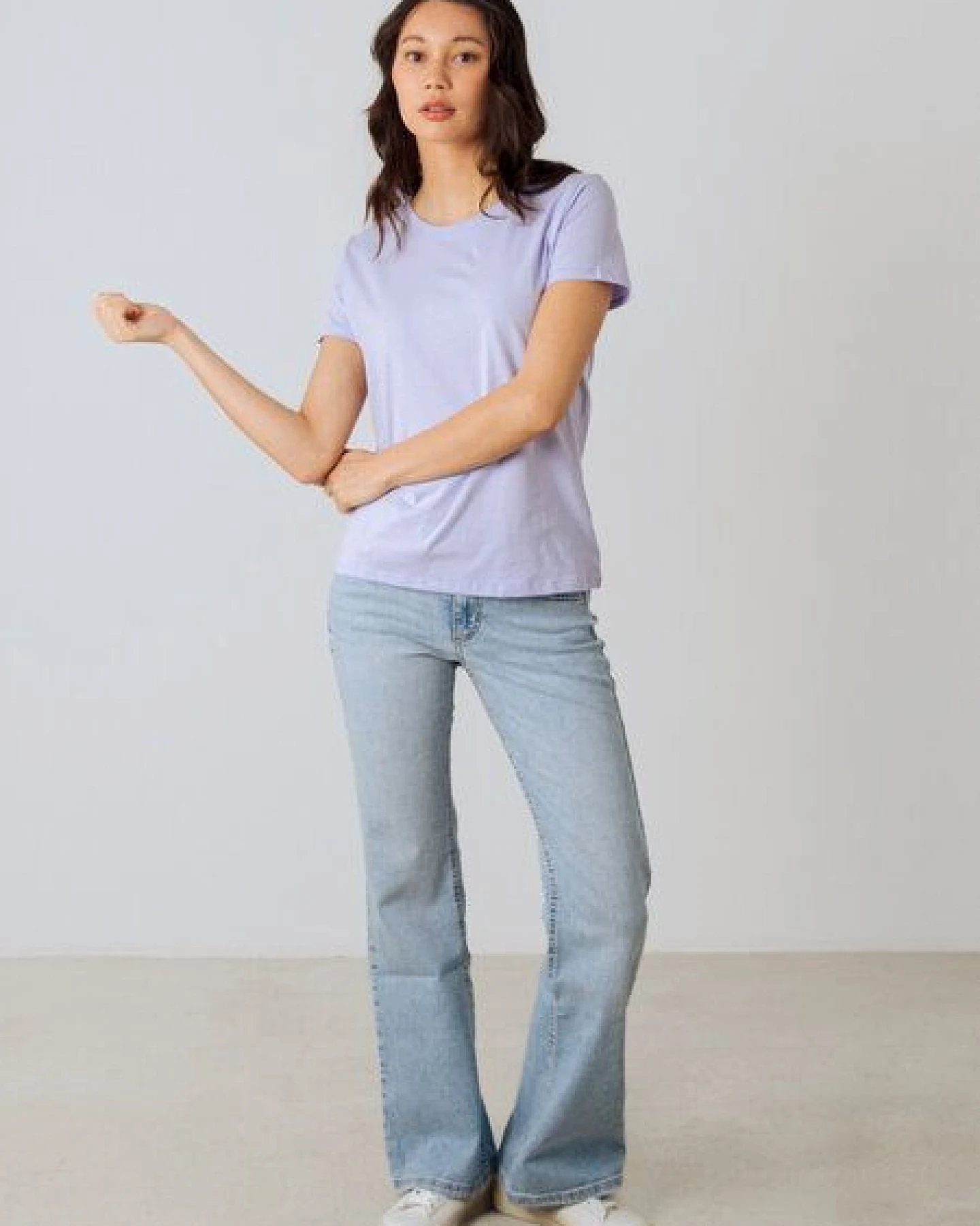 Honest Basics Damen Basic T-Shirt aus Bio- und recycelter Baumwolle – Ansicht 4
