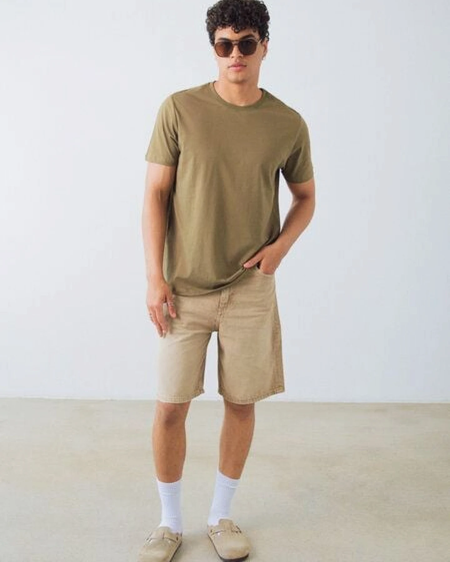 Honest Basics Herren Basic T-Shirt aus Bio- und recycelter Baumwolle – Ansicht 2