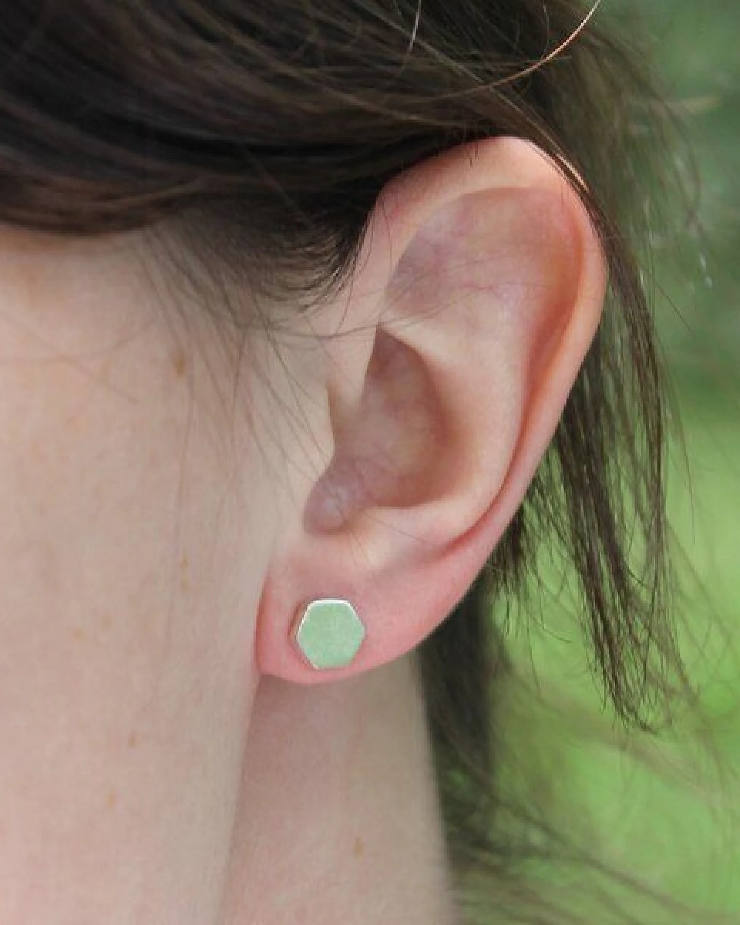 pakilia Silber Ohrstecker Sechseck Fair-Trade und handmade – Ansicht 3