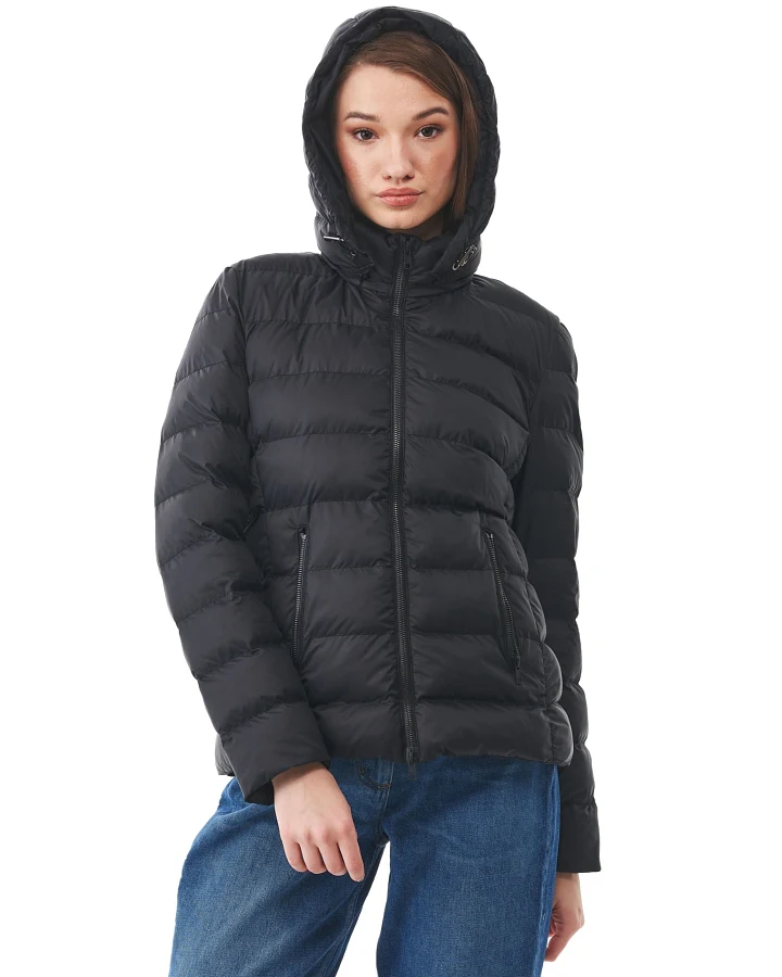 ORGANICATION Damen vegan Pufferjacke Schwarz