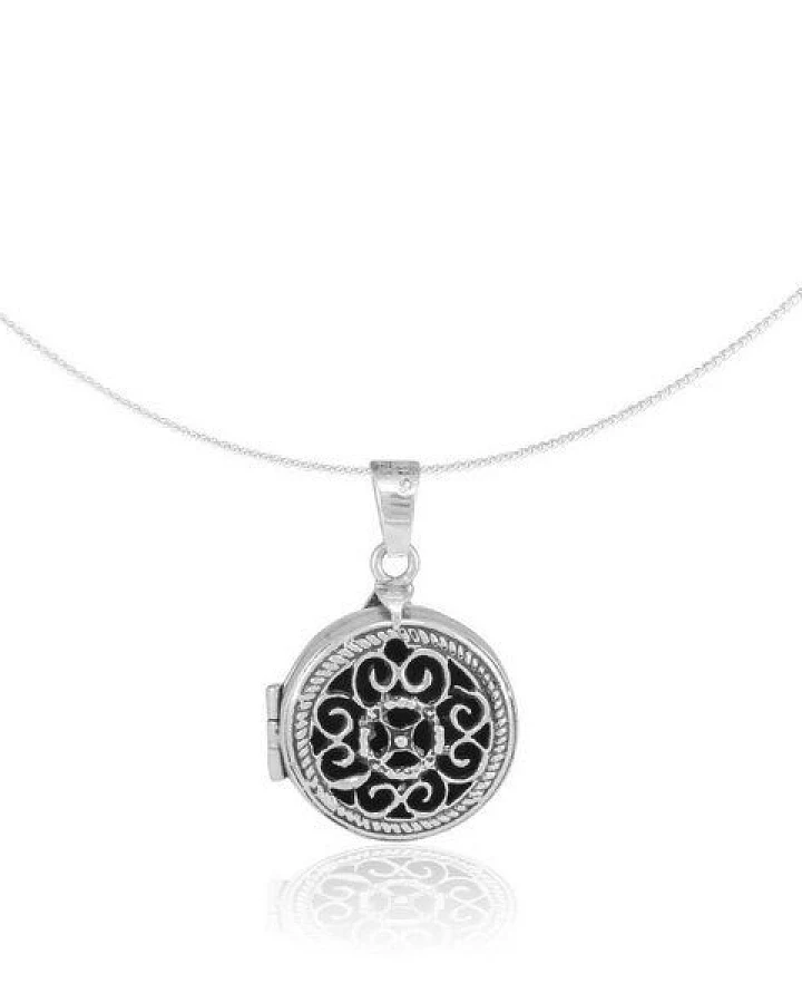 pakilia Silber Kette Orientalisch Medaillon Fair-Trade und handmade