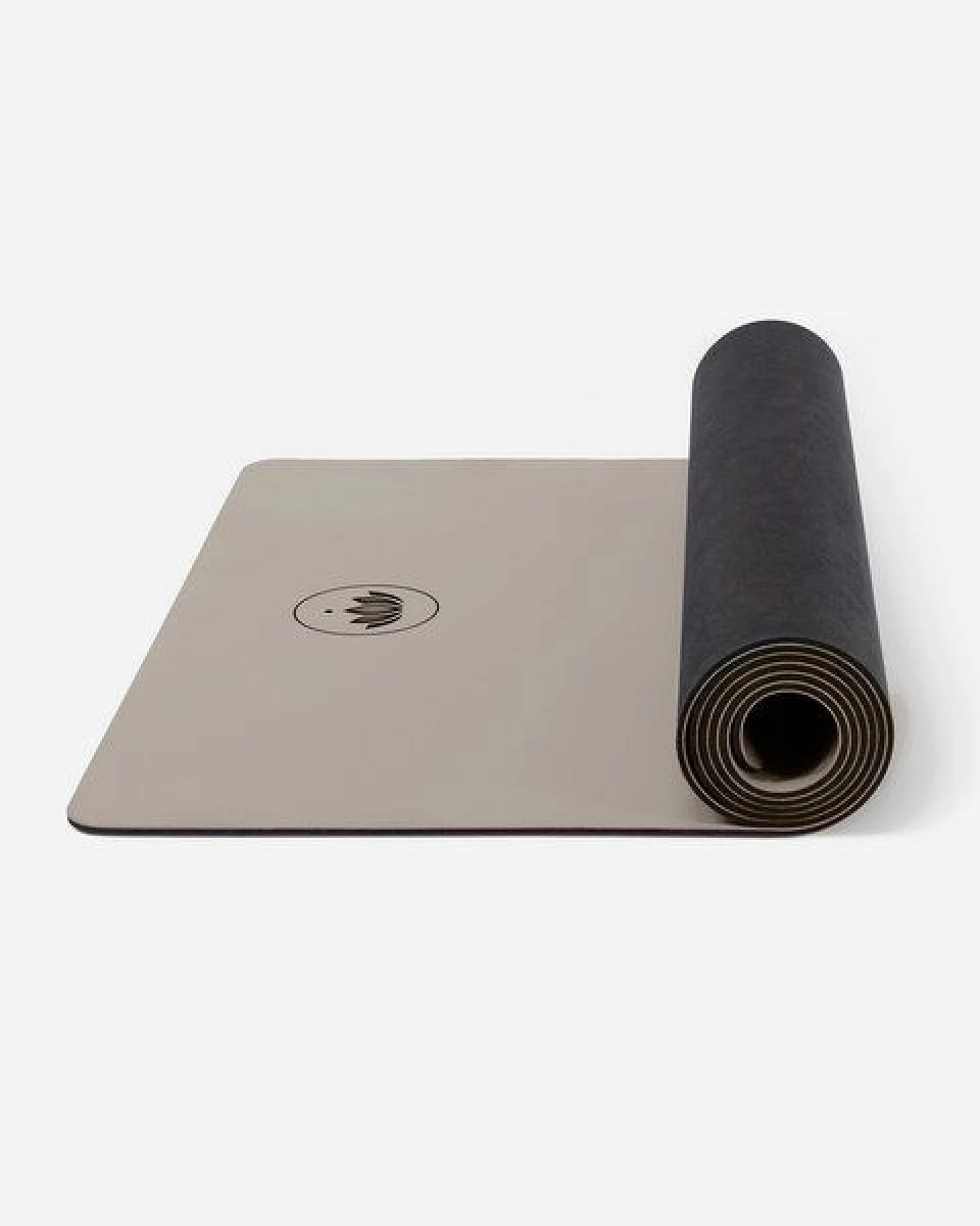 Lotuscrafts Yogamatte PURE - extrem rutschfeste PU-Oberfläche – Ansicht 3